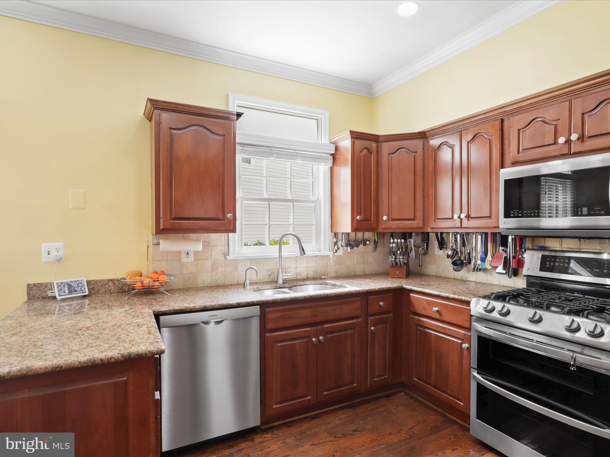 PENDERBROOK - Residential