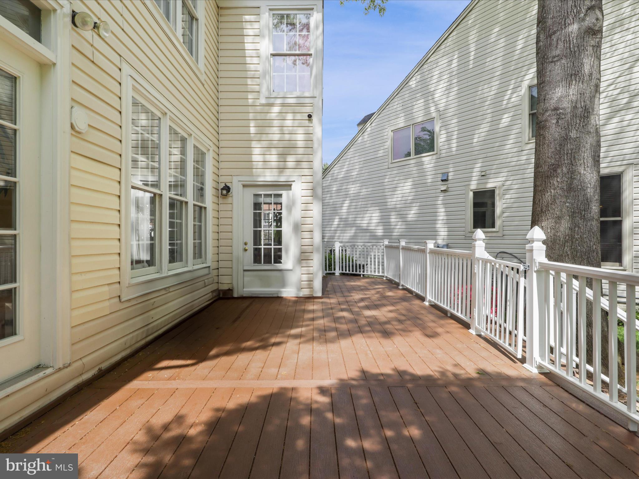 PENDERBROOK - Residential