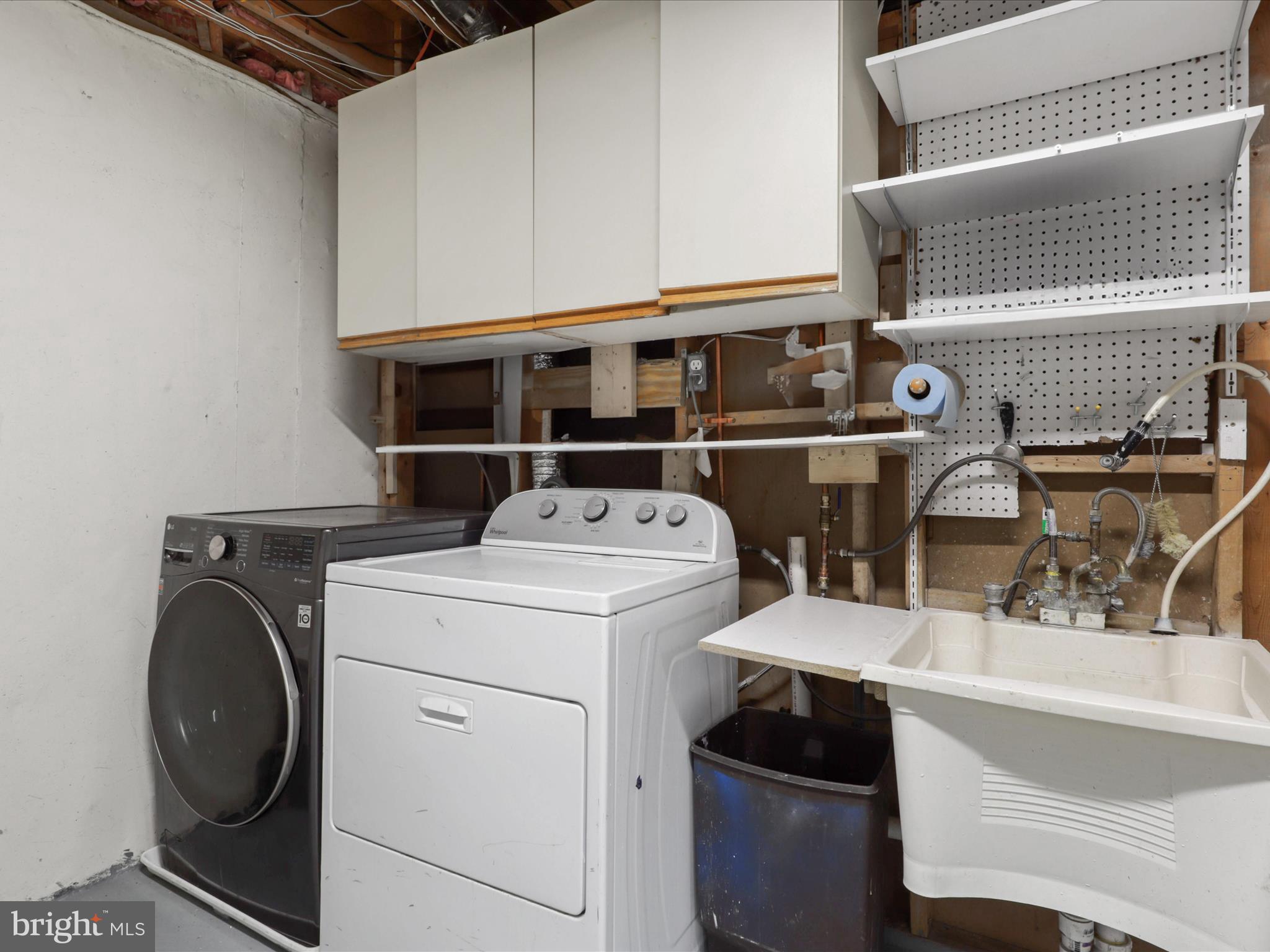 PENDERBROOK - Residential