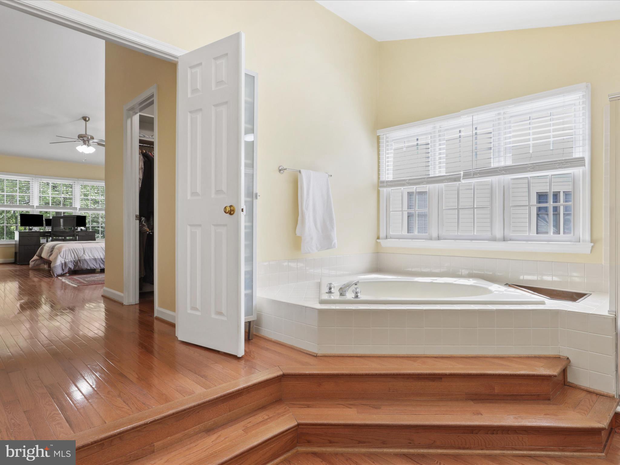 PENDERBROOK - Residential