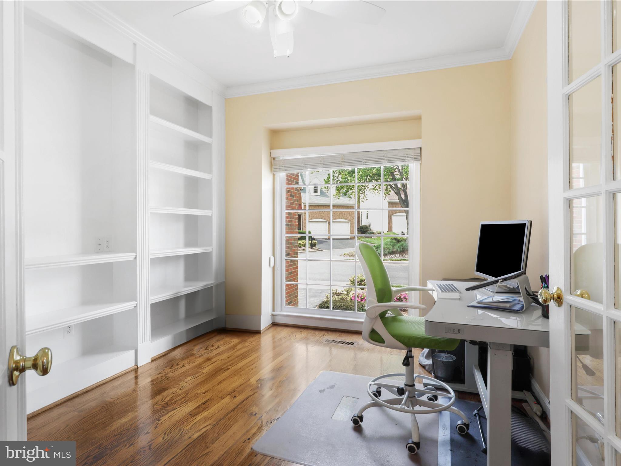 PENDERBROOK - Residential