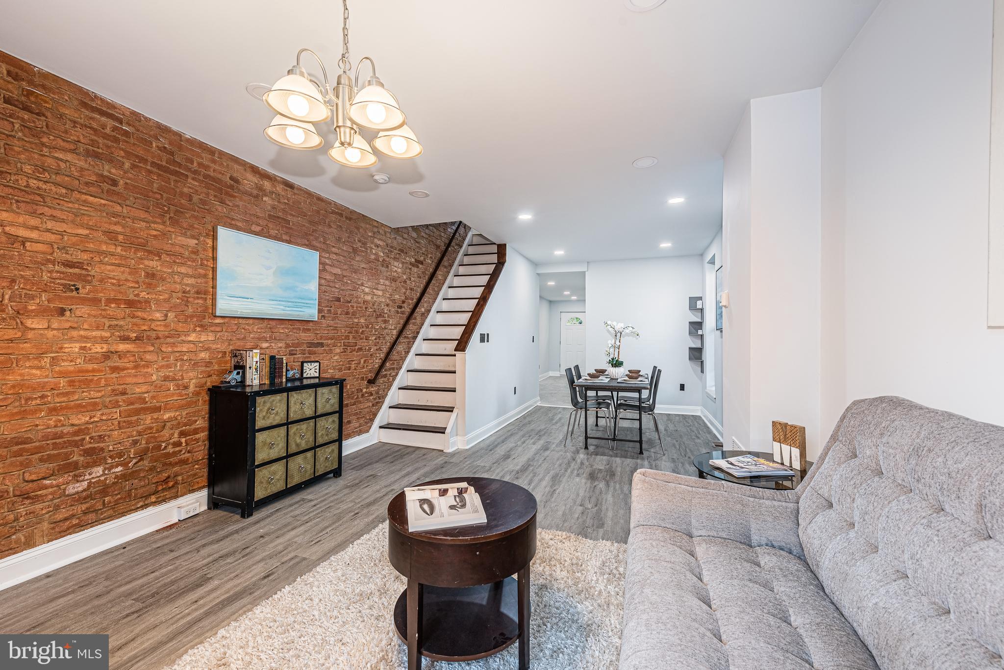 EAST BALTIMORE MIDWAY - Residential