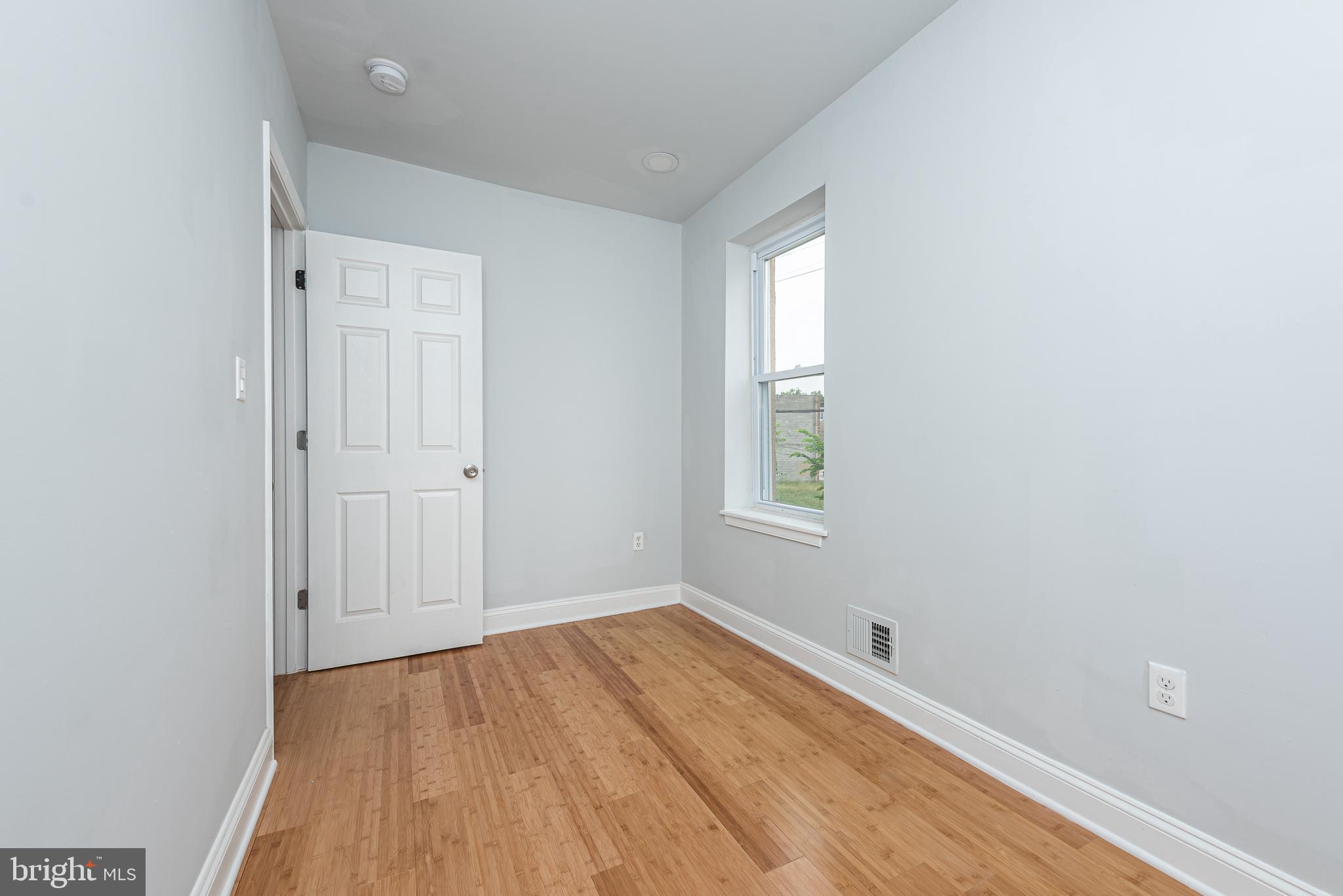 EAST BALTIMORE MIDWAY - Residential