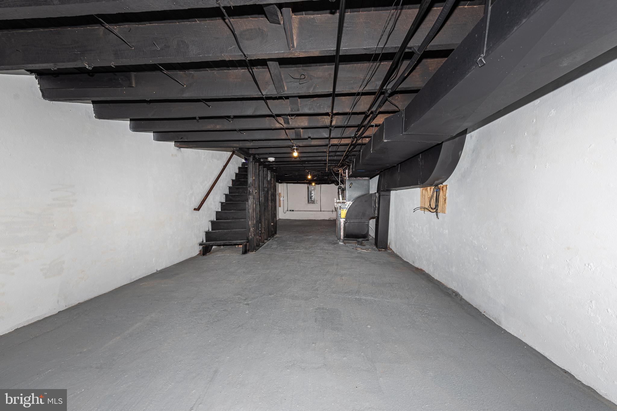 EAST BALTIMORE MIDWAY - Residential