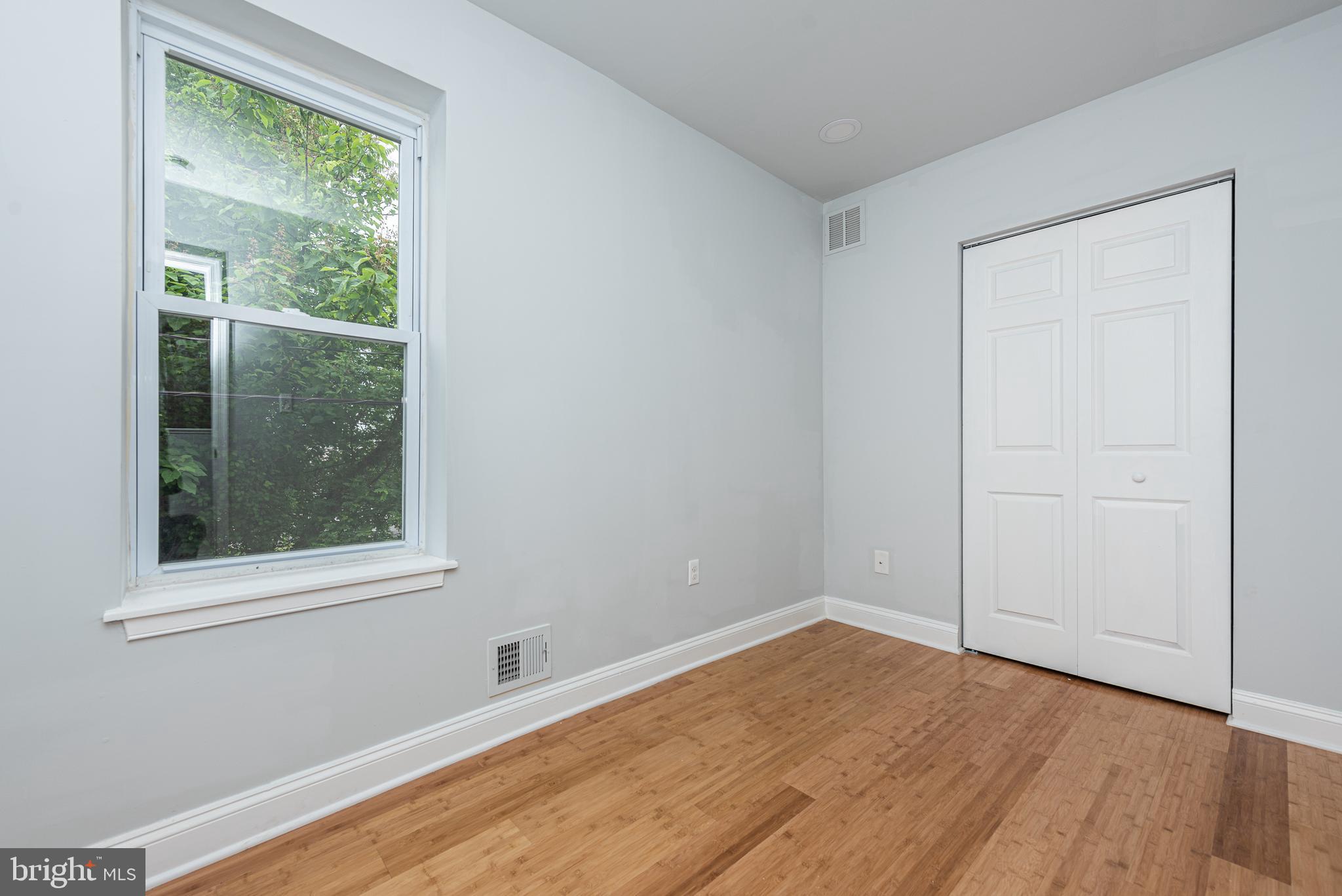 EAST BALTIMORE MIDWAY - Residential