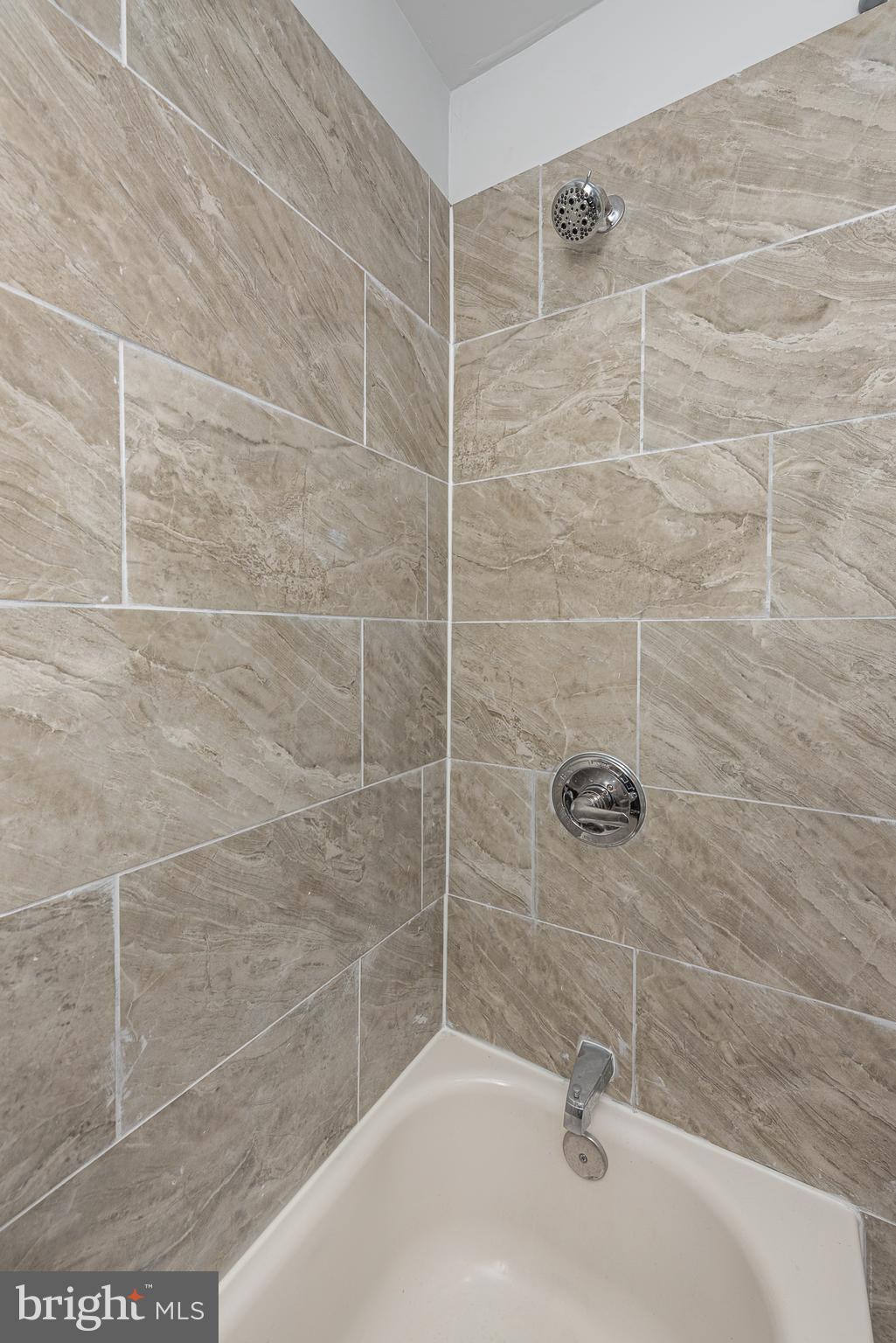 EAST BALTIMORE MIDWAY - Residential