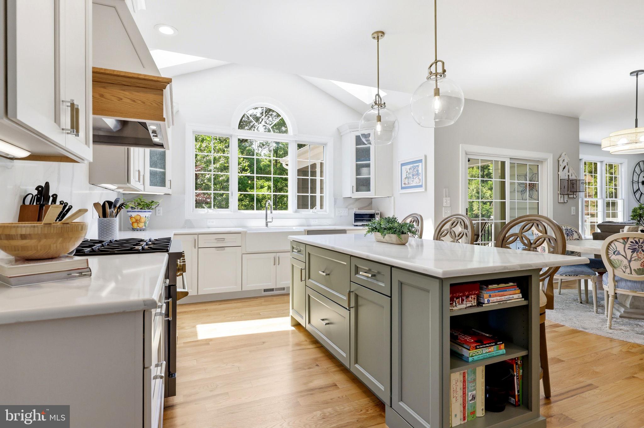 DOMINION VALLEY COUNTRY CLUB - Residential