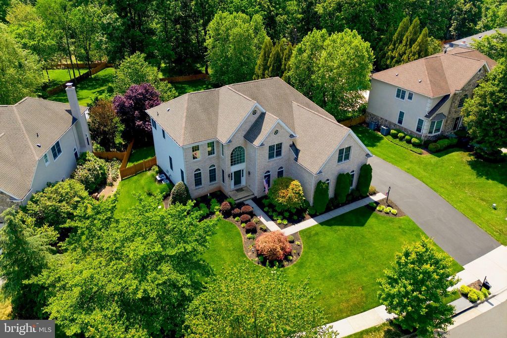 Photo of 5224 Jacobs Creek Place, HAYMARKET, VA 20169 (MLS # VAPW2120042)