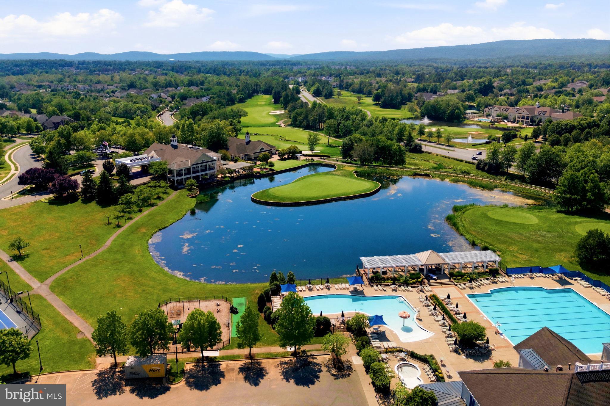 DOMINION VALLEY COUNTRY CLUB - Residential