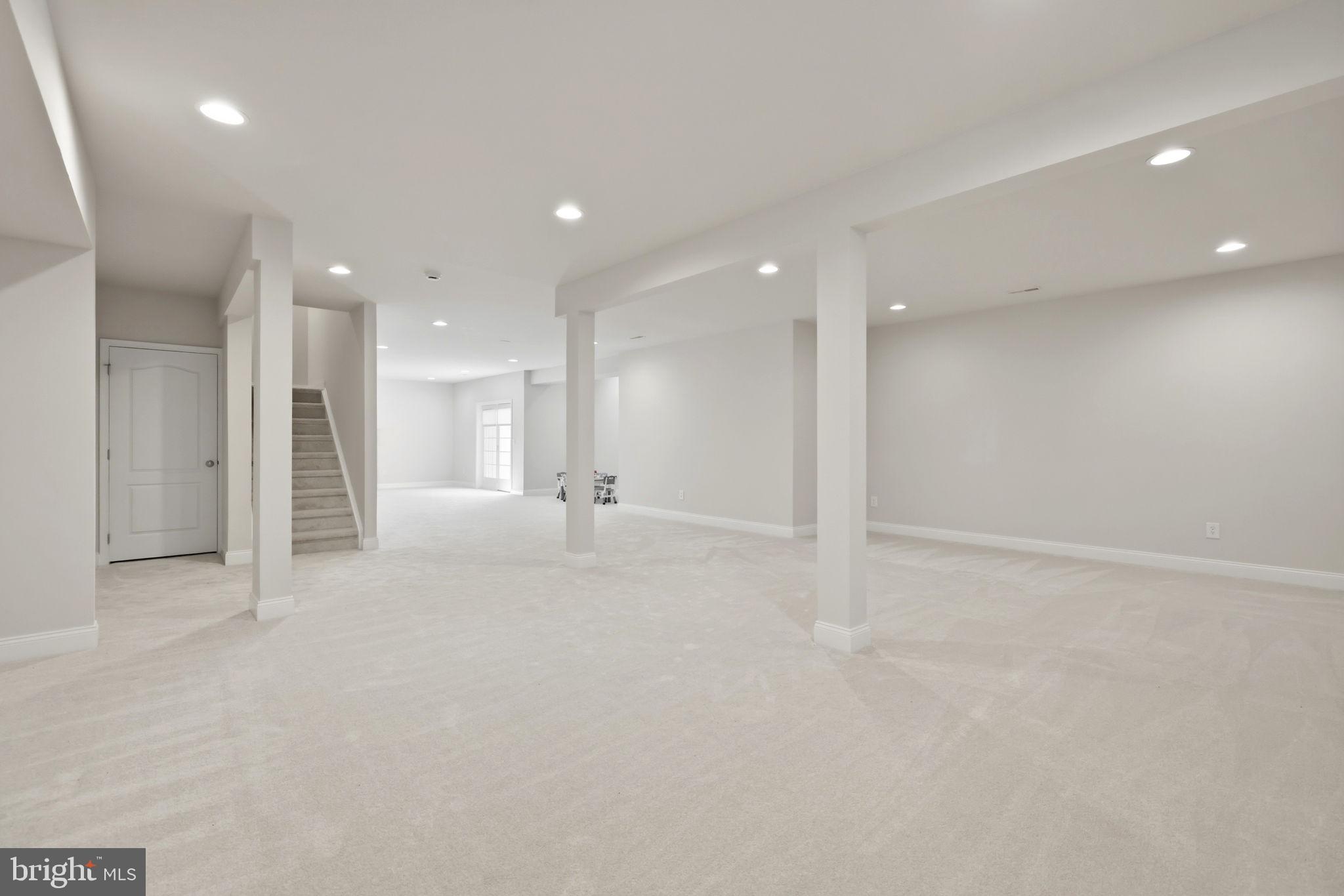 DOMINION VALLEY COUNTRY CLUB - Residential
