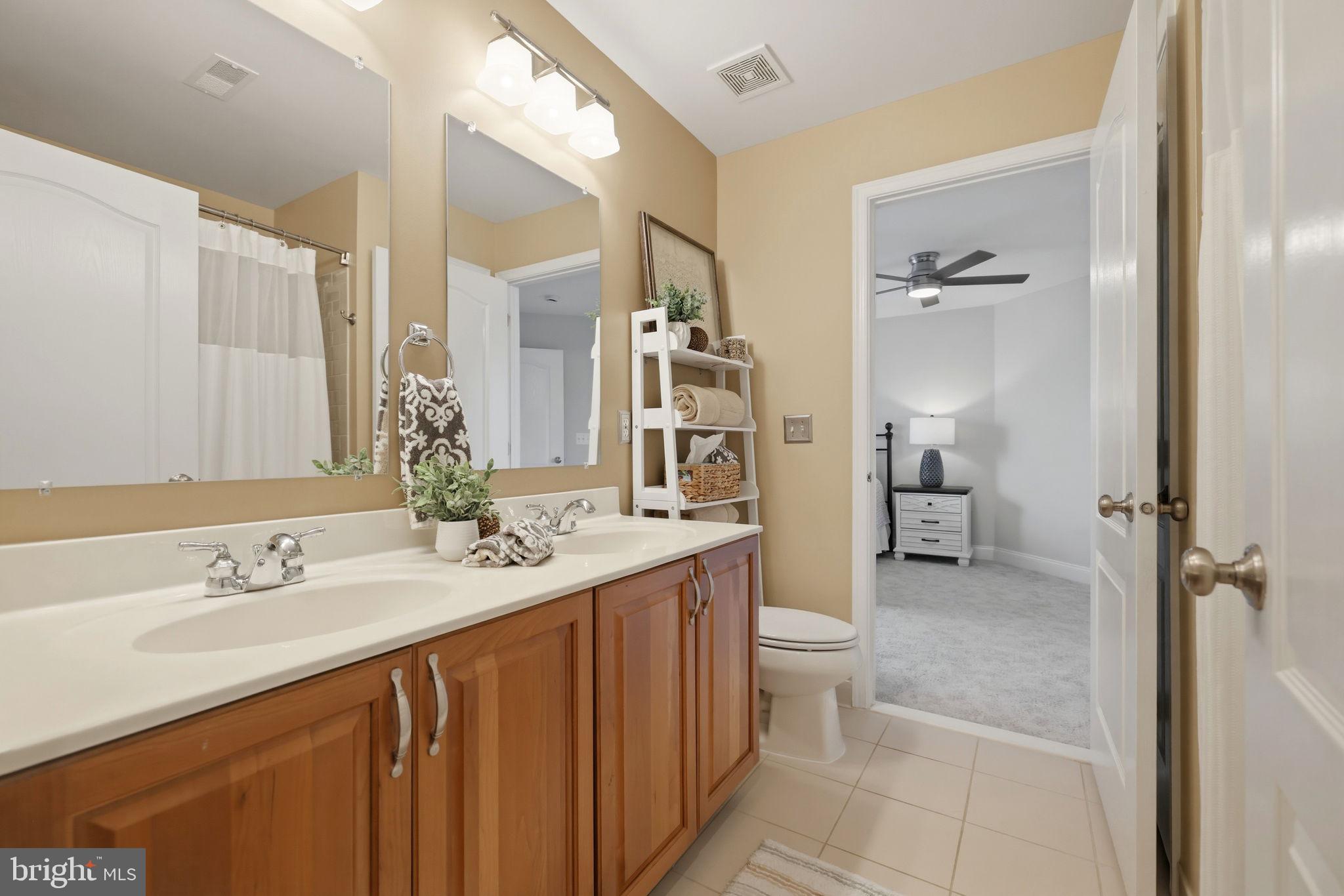 DOMINION VALLEY COUNTRY CLUB - Residential