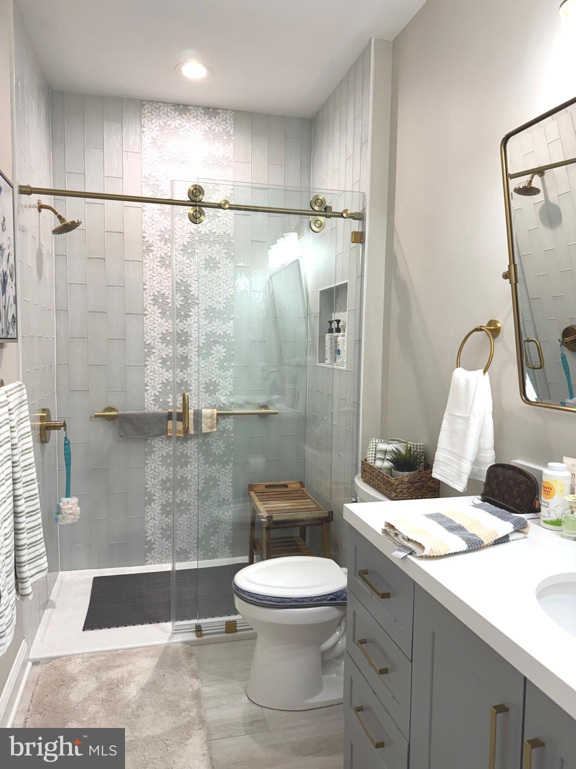 5224 JACOBS CREEK PLACE