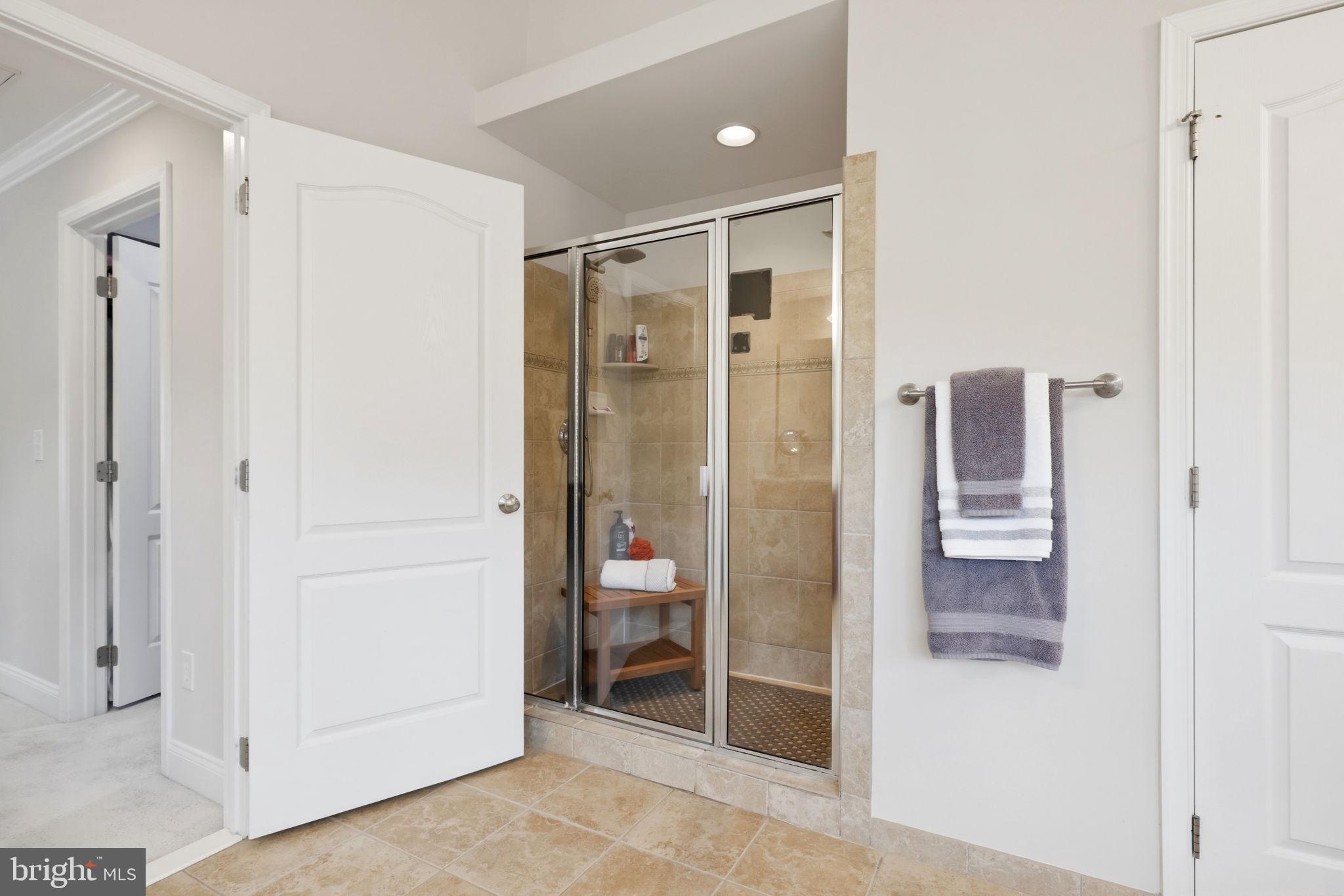 DOMINION VALLEY COUNTRY CLUB - Residential