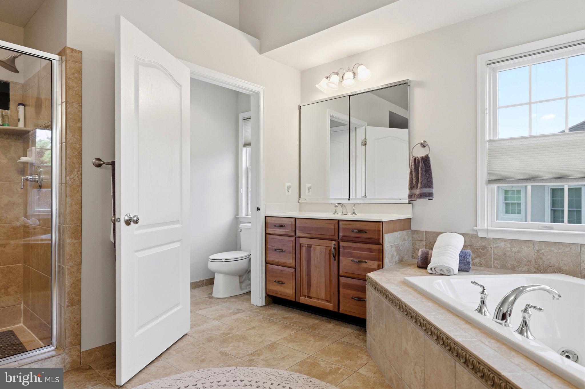 DOMINION VALLEY COUNTRY CLUB - Residential