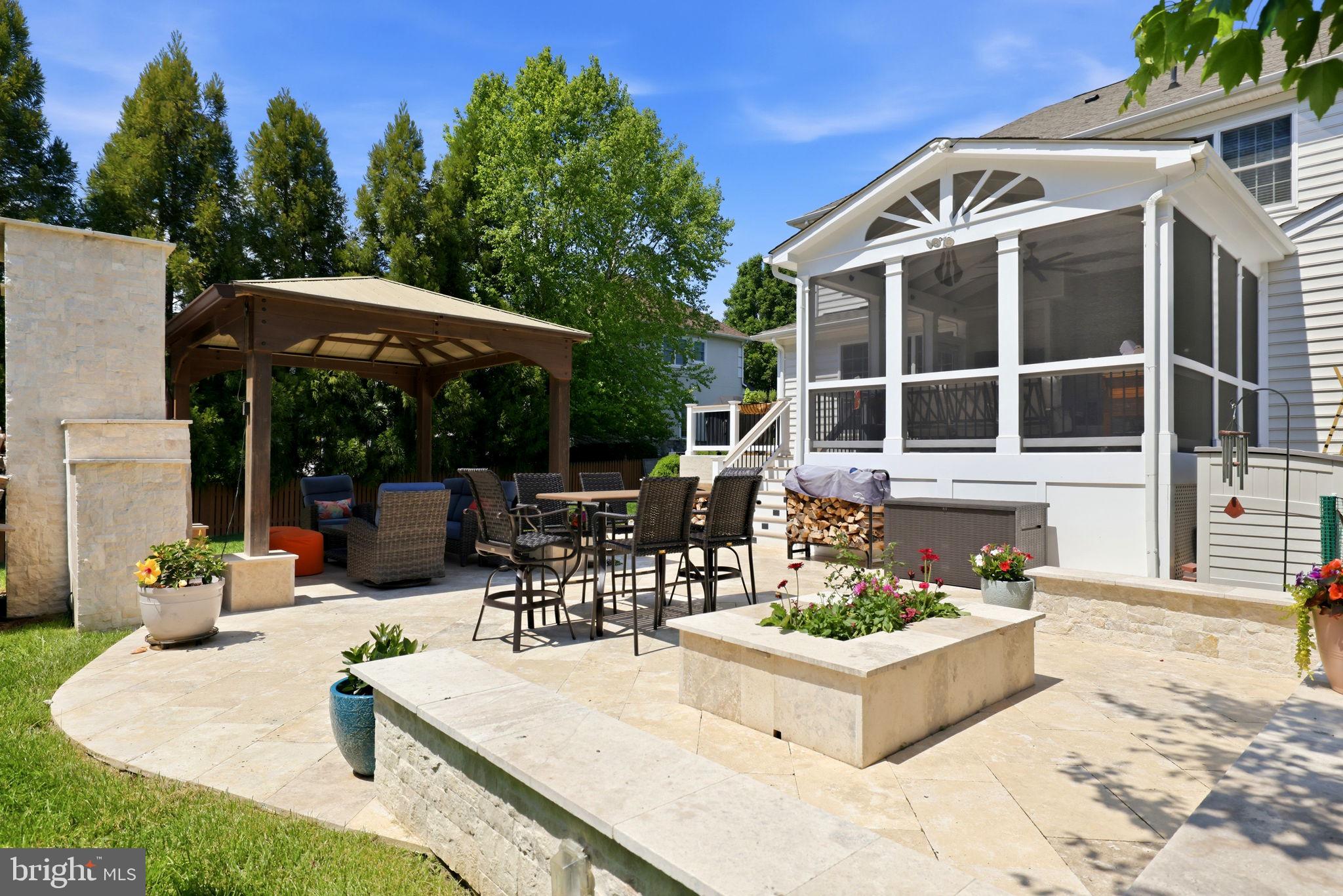 DOMINION VALLEY COUNTRY CLUB - Residential
