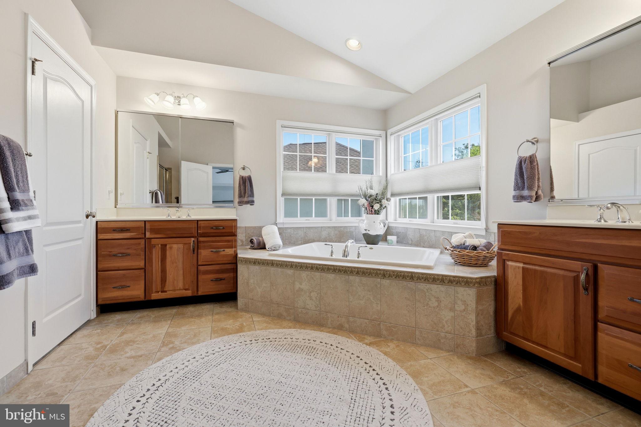 DOMINION VALLEY COUNTRY CLUB - Residential