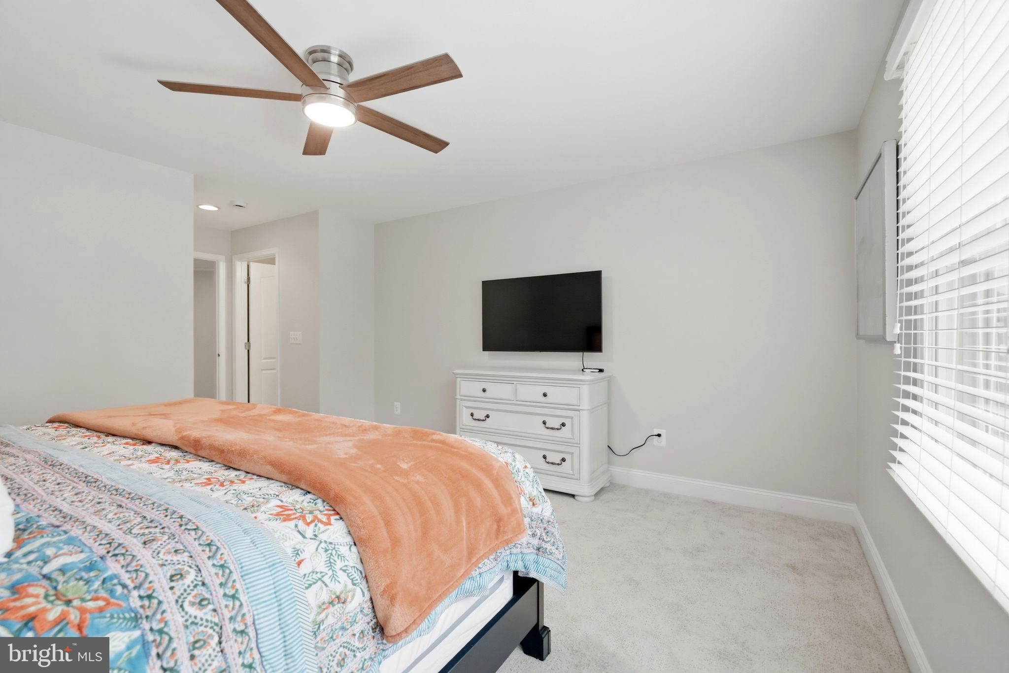 DOMINION VALLEY COUNTRY CLUB - Residential