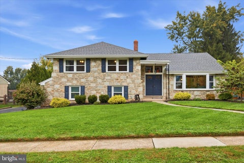 Photo for 903 SUMMIT LANE