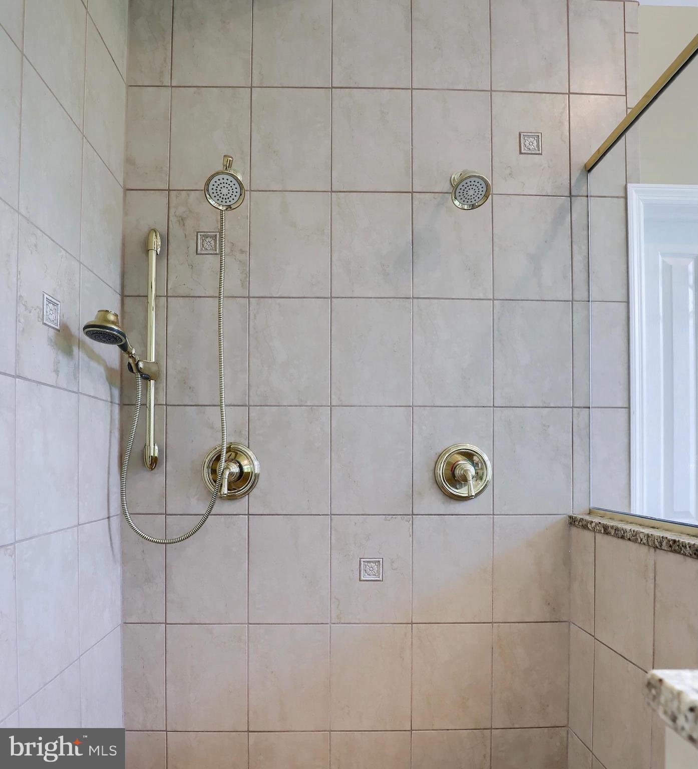 ROSENMILLER FARMS - Residential