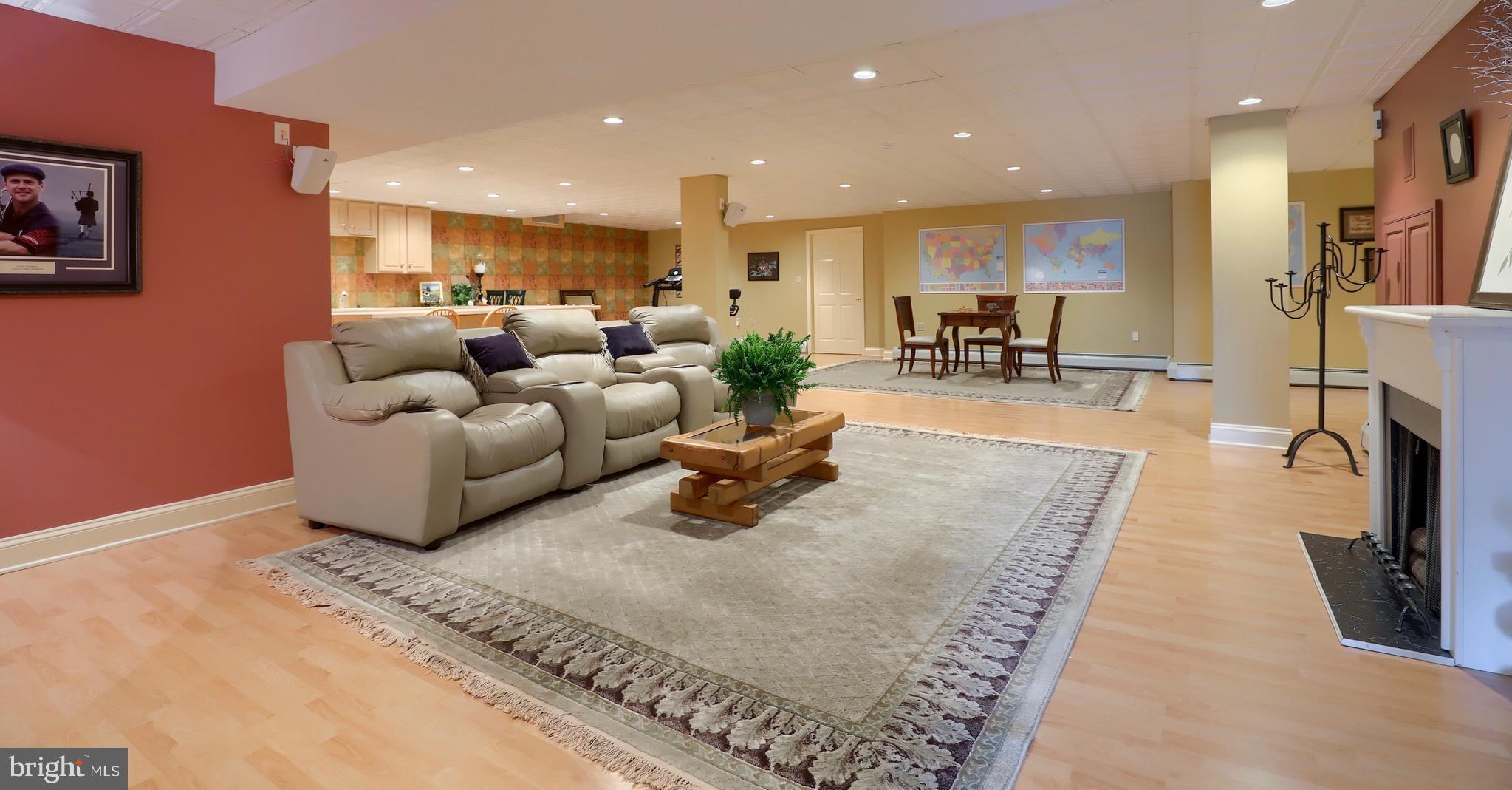 ROSENMILLER FARMS - Residential