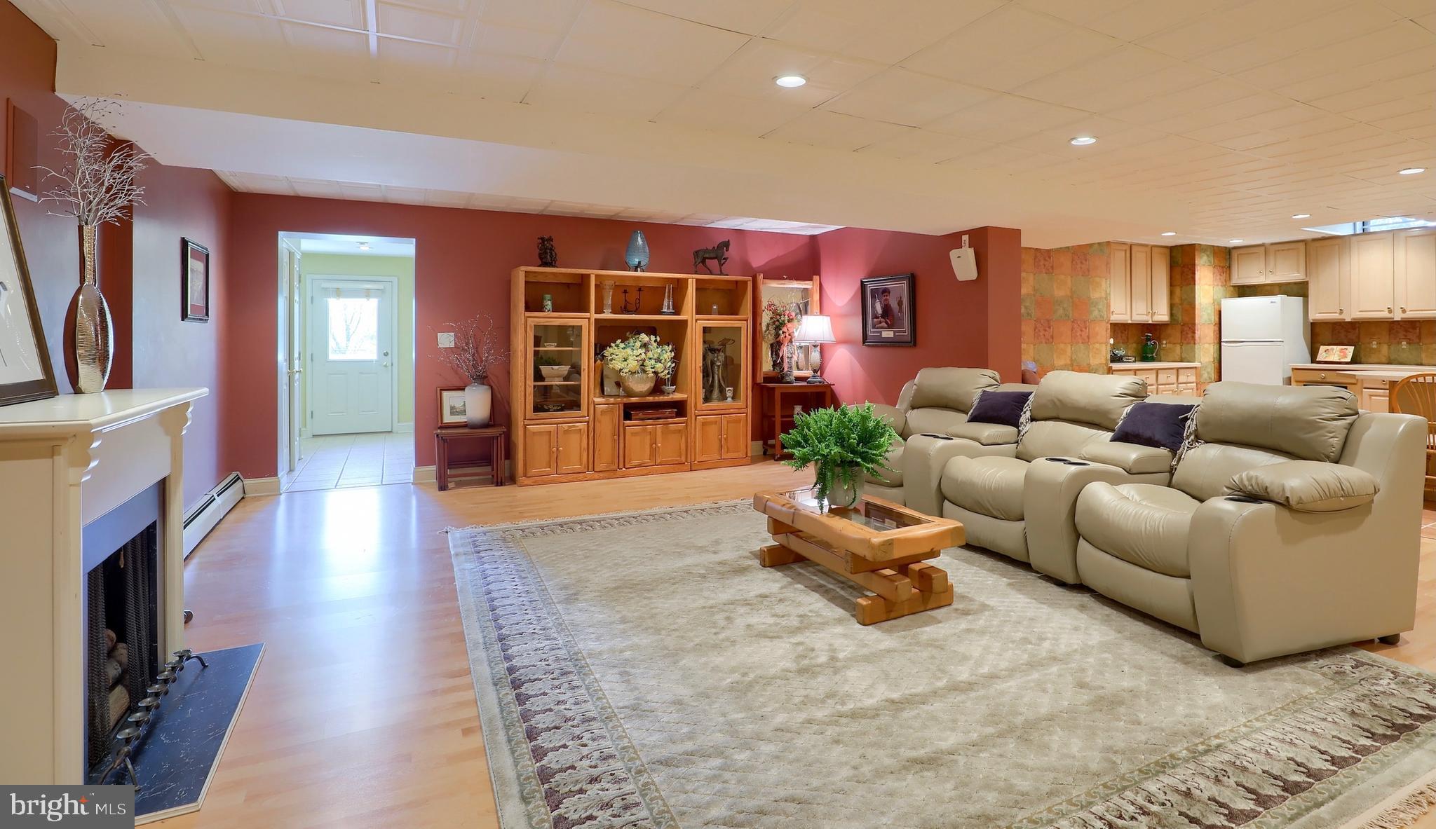 ROSENMILLER FARMS - Residential