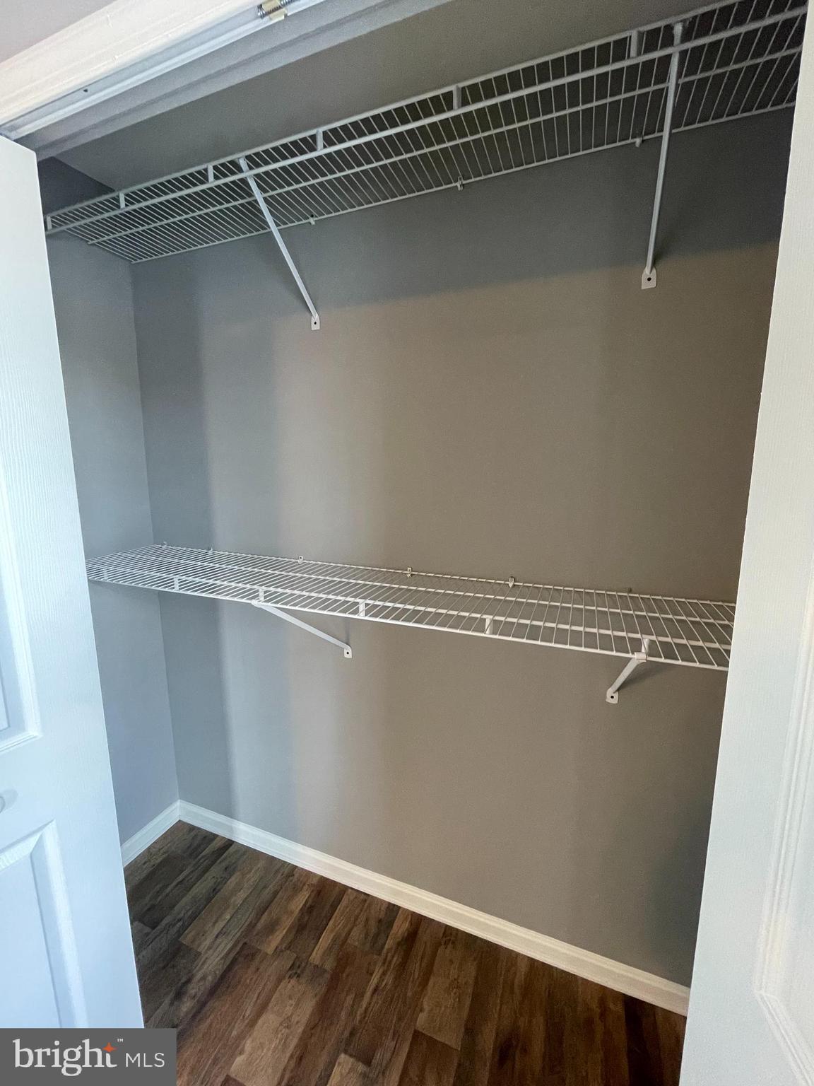 ROBINS GLENN - Residential Lease