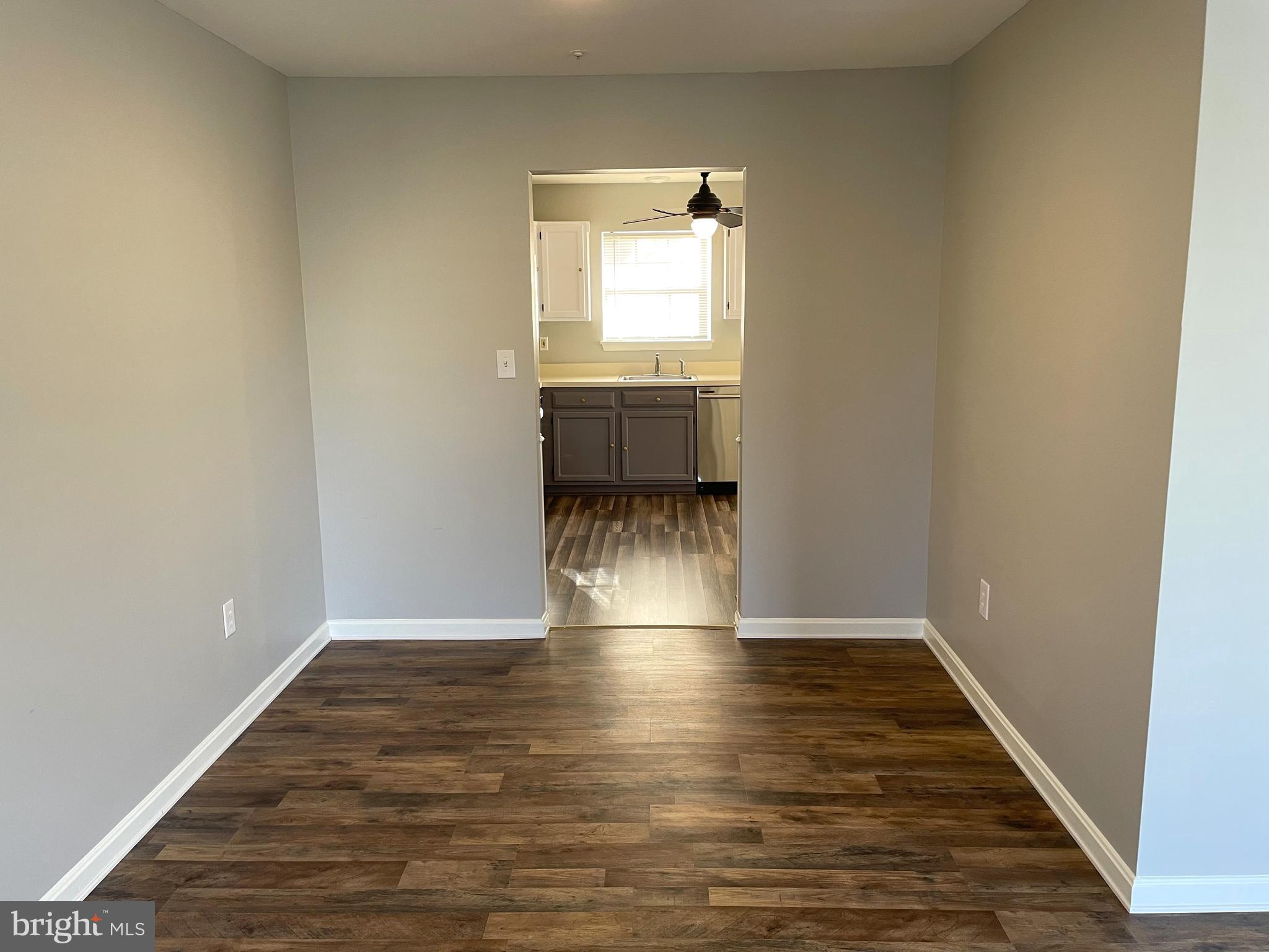 ROBINS GLENN - Residential Lease