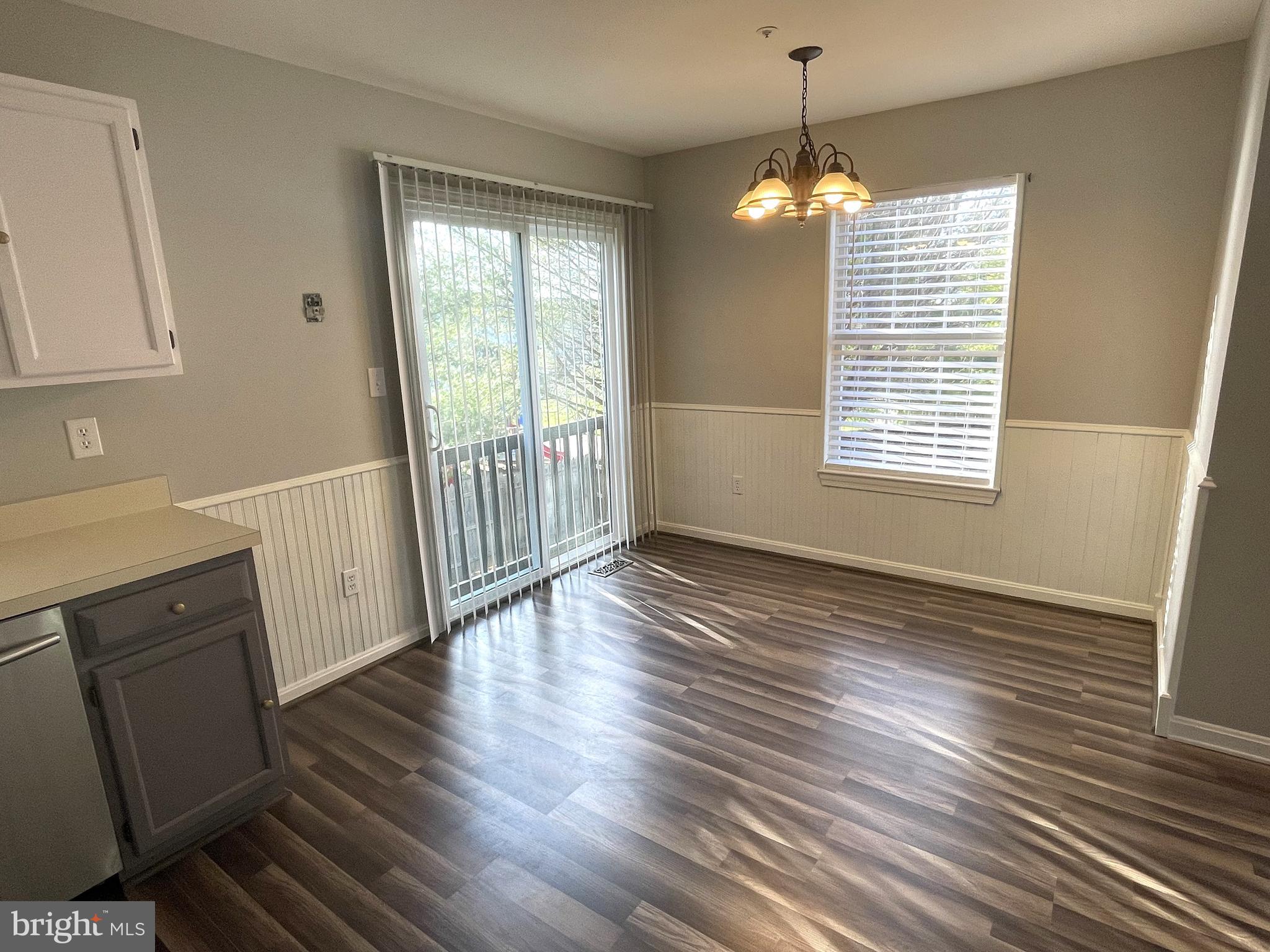 ROBINS GLENN - Residential Lease