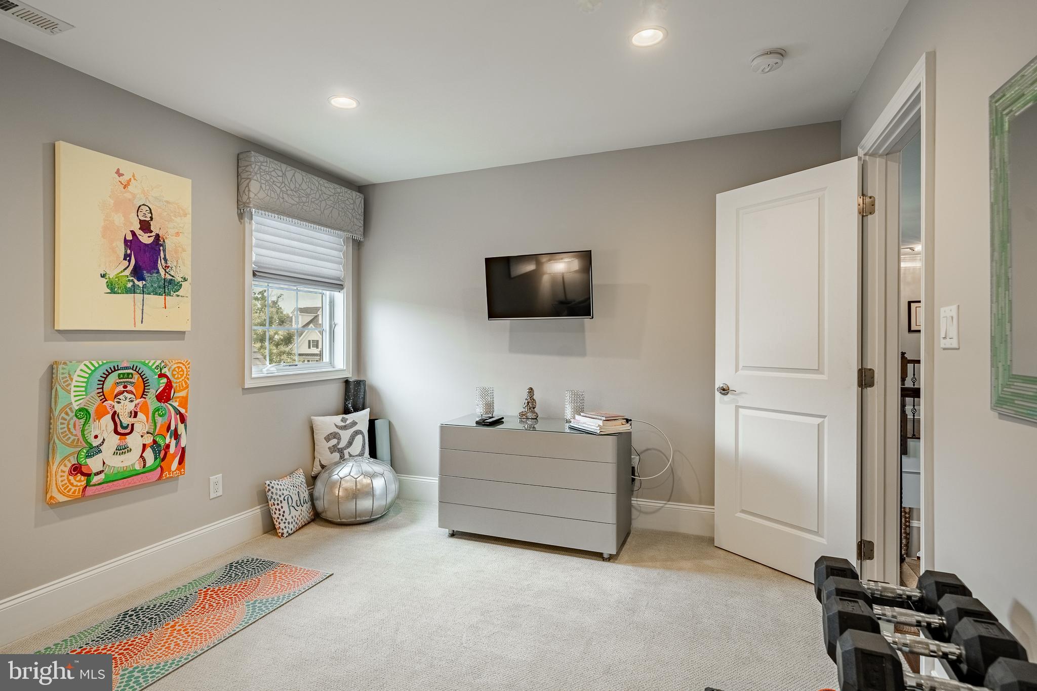 LISETER - Residential