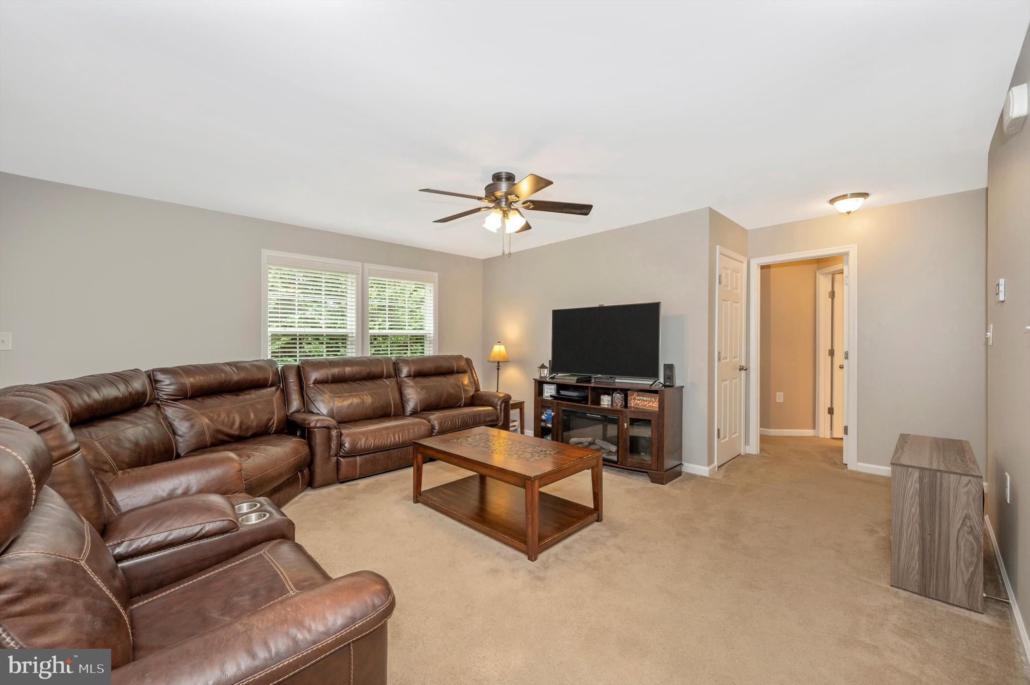 RIVERSIDE VILLAGES - Residential