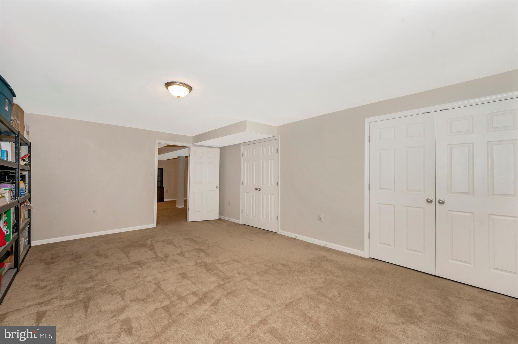 RIVERSIDE VILLAGES - Residential