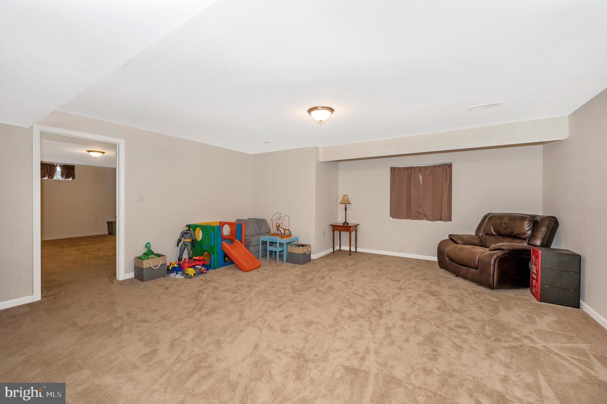 RIVERSIDE VILLAGES - Residential