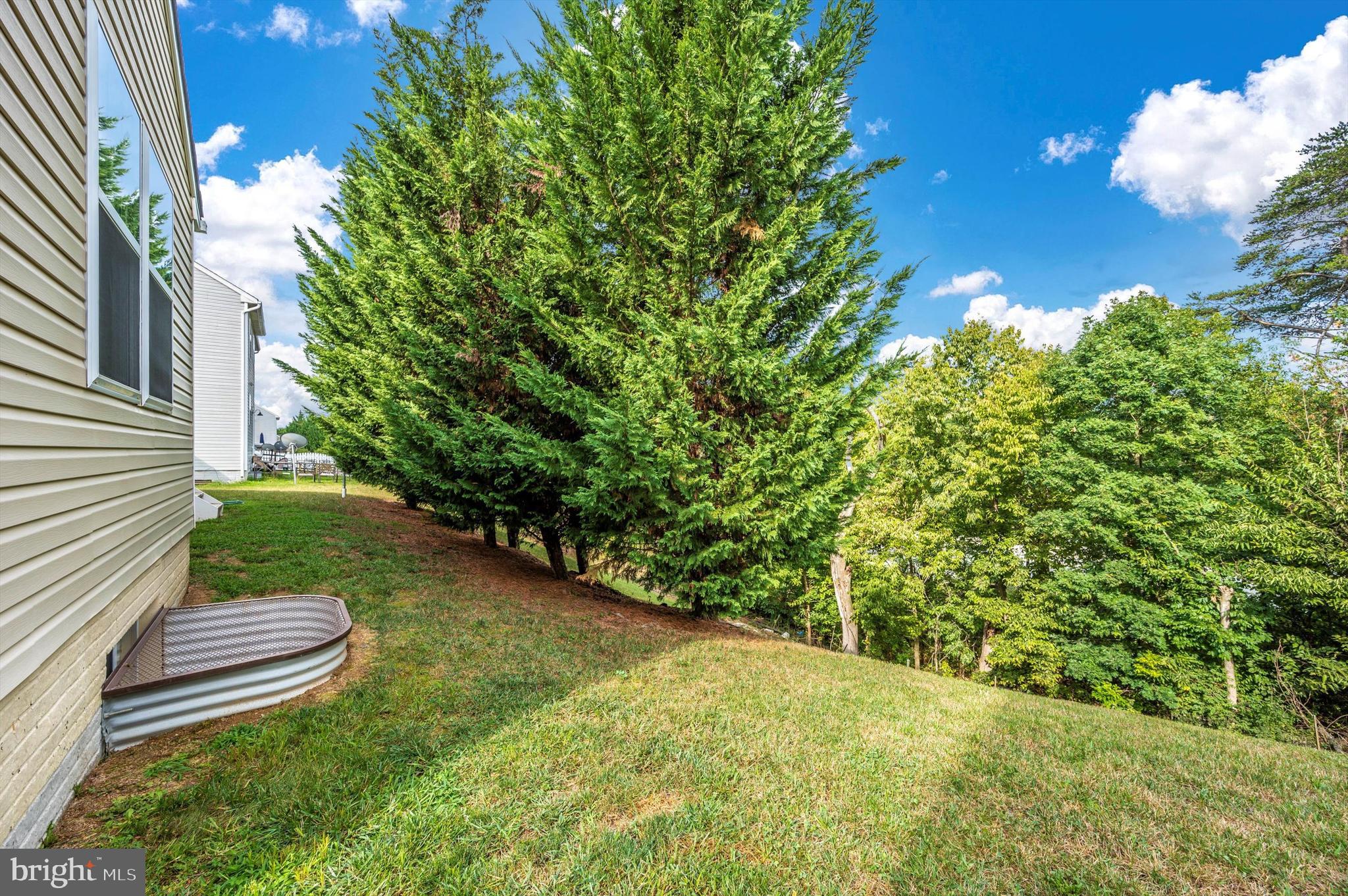 RIVERSIDE VILLAGES - Residential