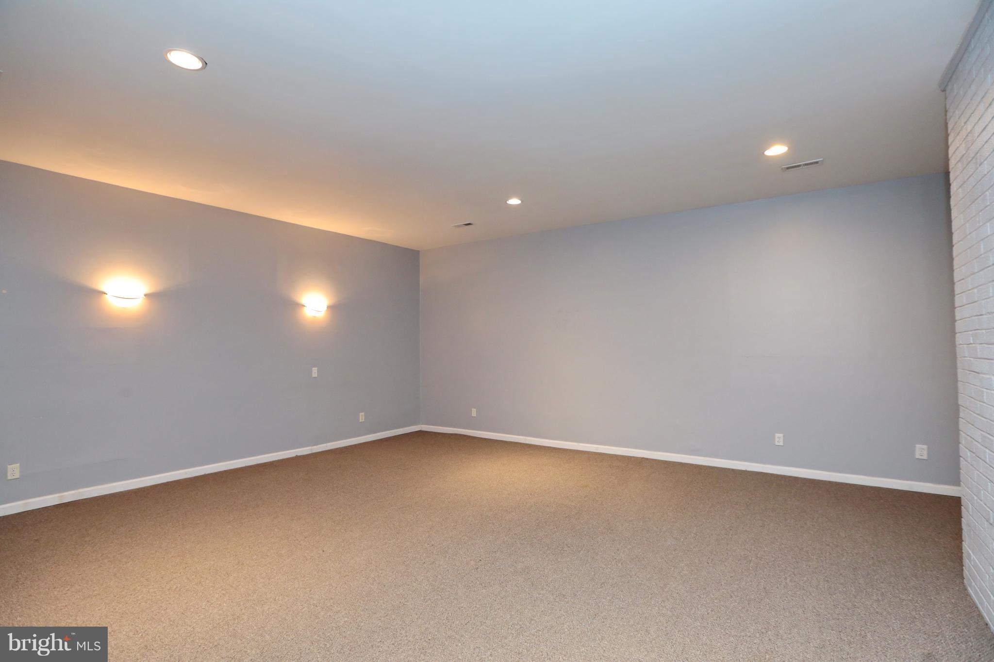 ELLERSLIE - Residential