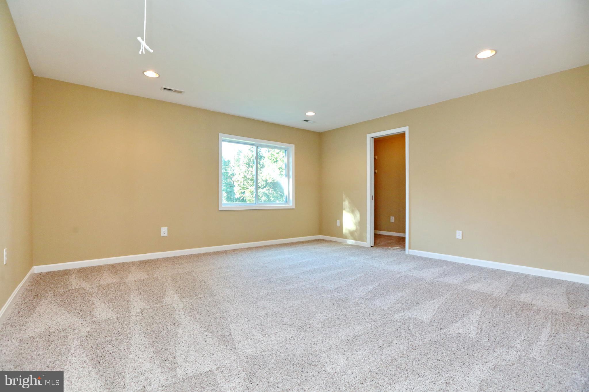 ELLERSLIE - Residential