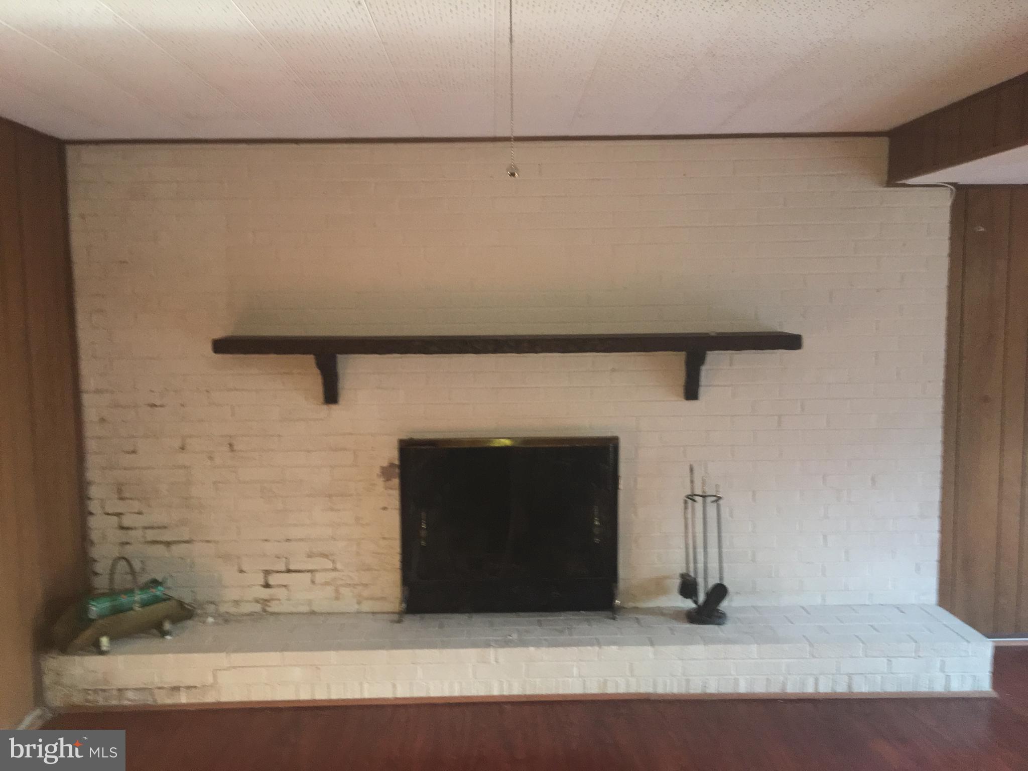 ROLLING VALLEY - Residential