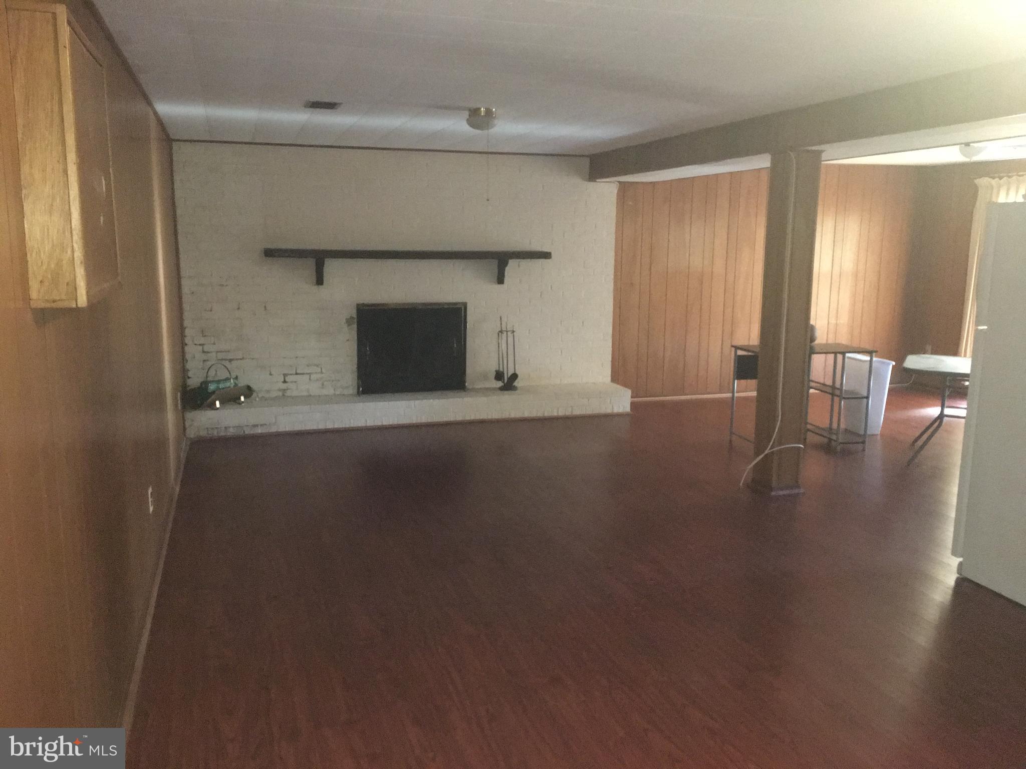 ROLLING VALLEY - Residential