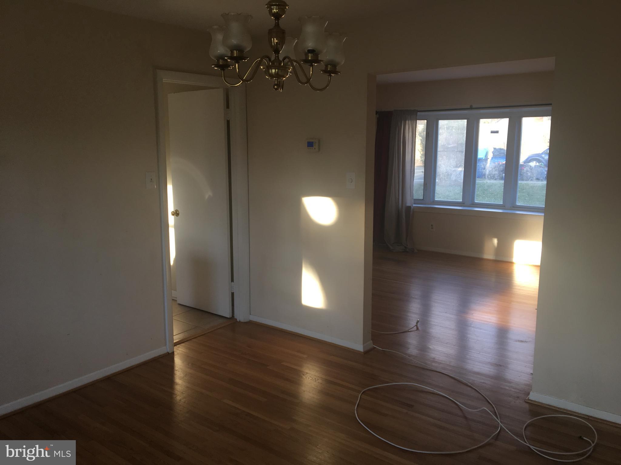 ROLLING VALLEY - Residential