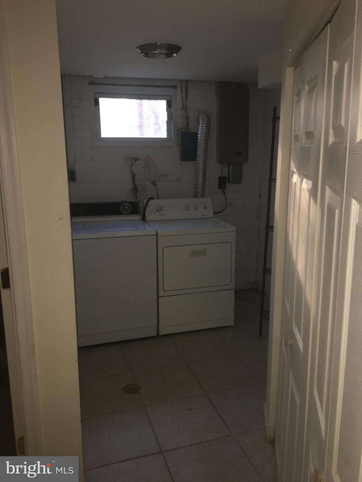 ROLLING VALLEY - Residential