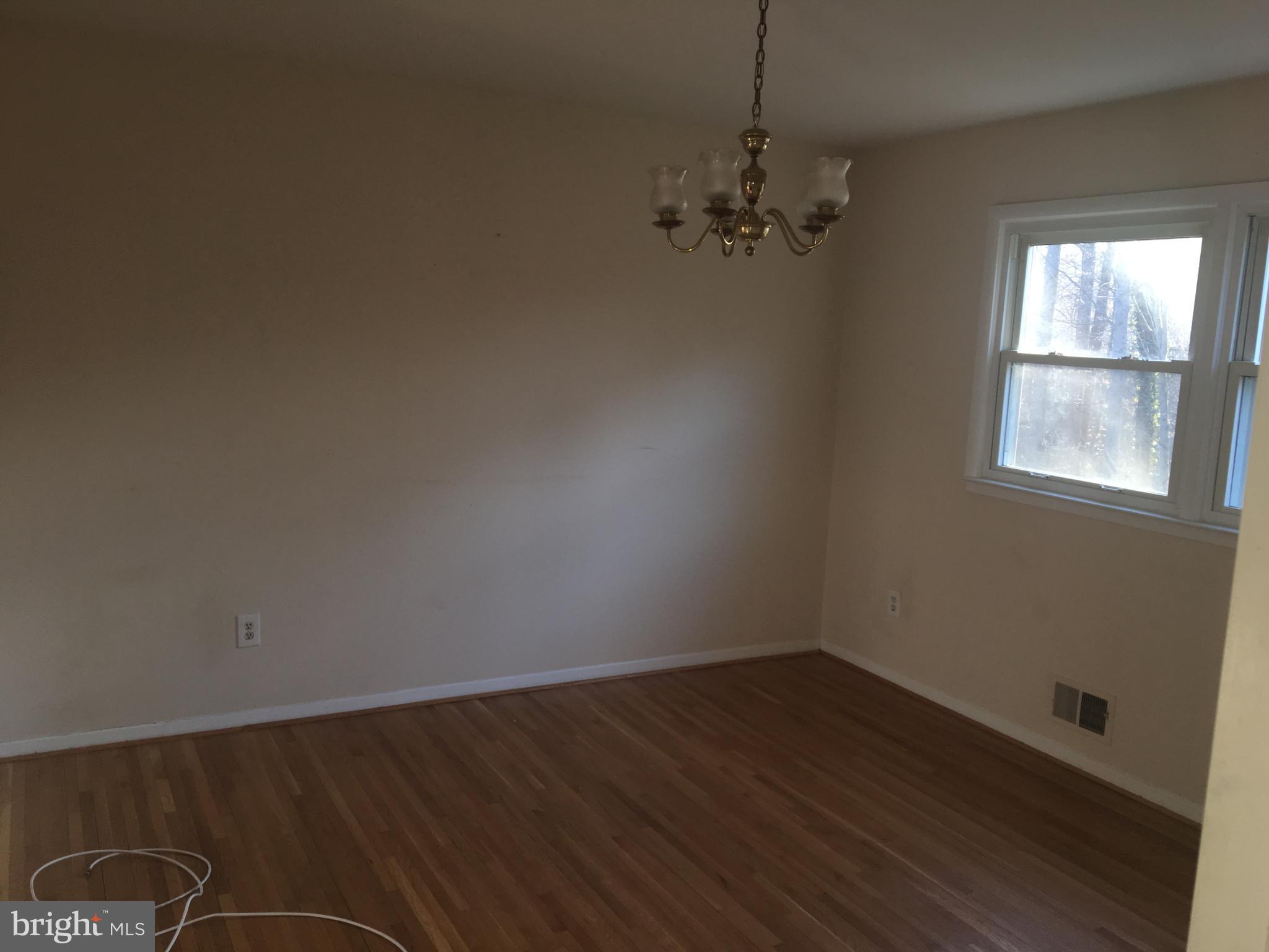 ROLLING VALLEY - Residential