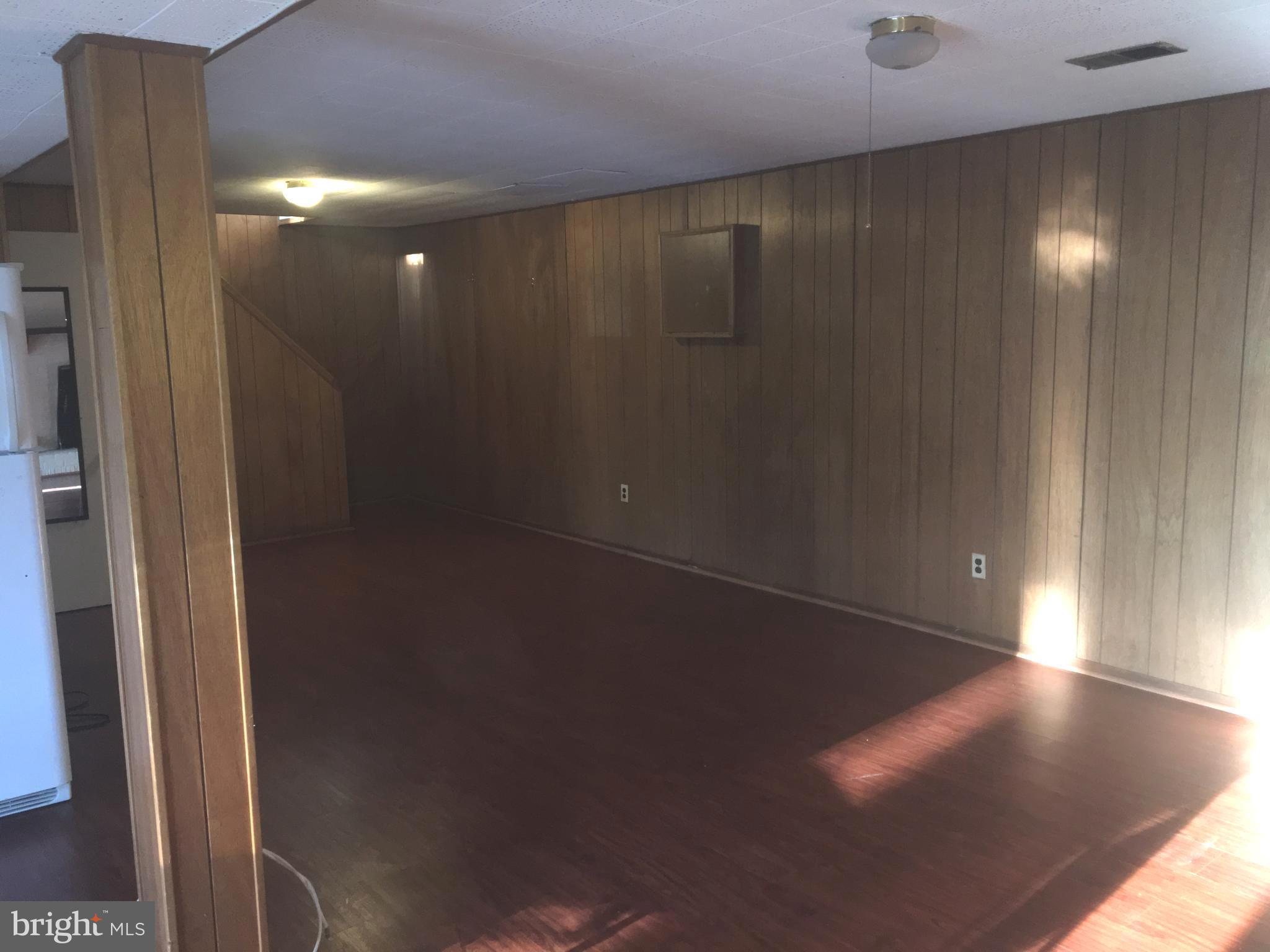 ROLLING VALLEY - Residential