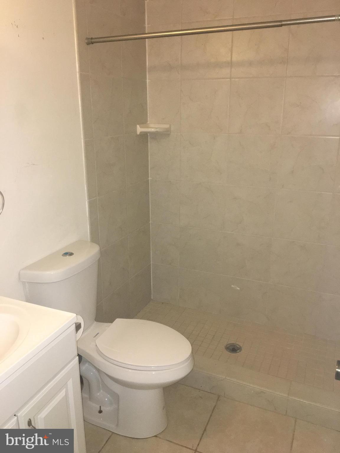 ROLLING VALLEY - Residential