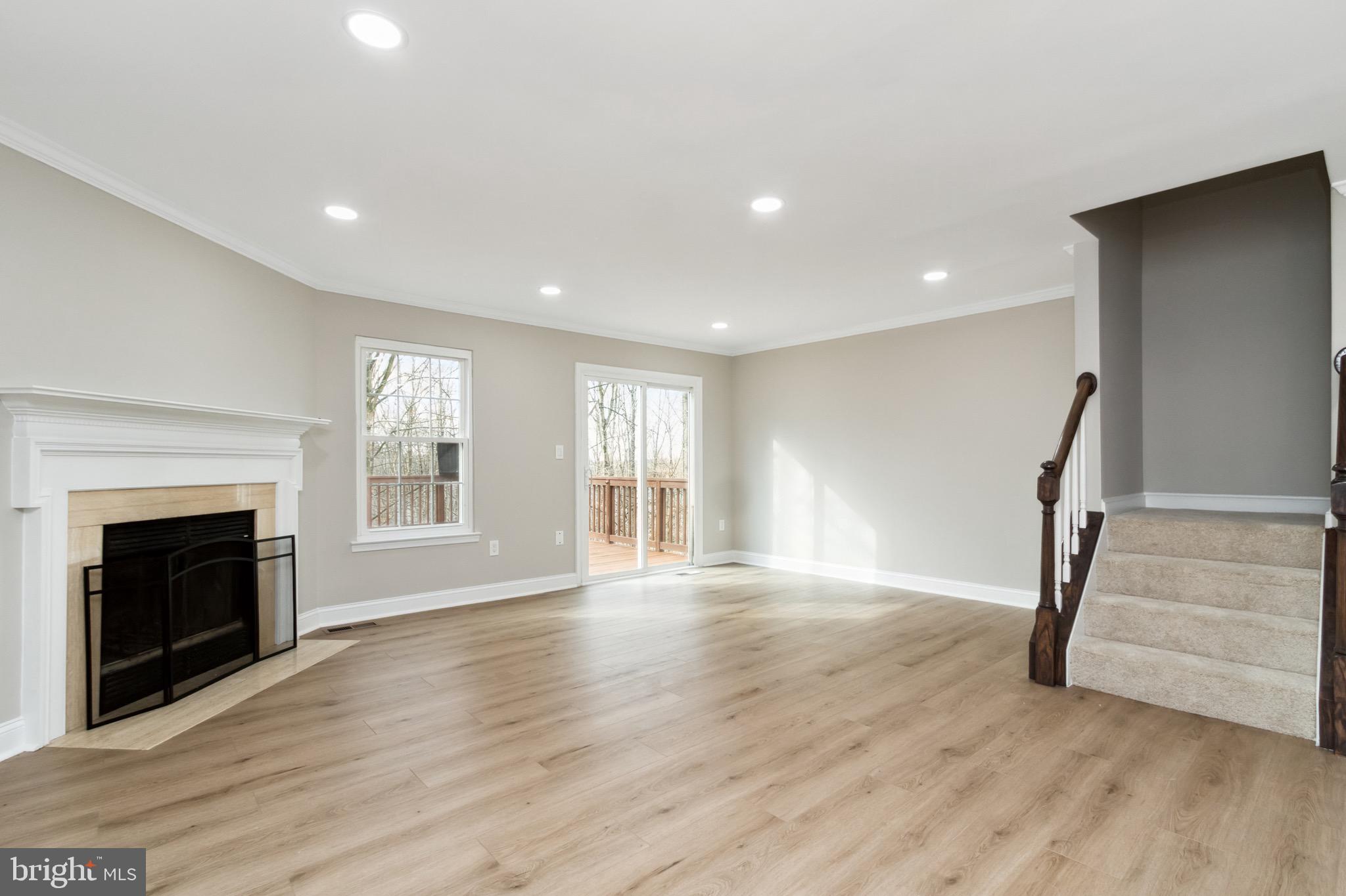 CHURCHILL TOWN SECTOR - Residential