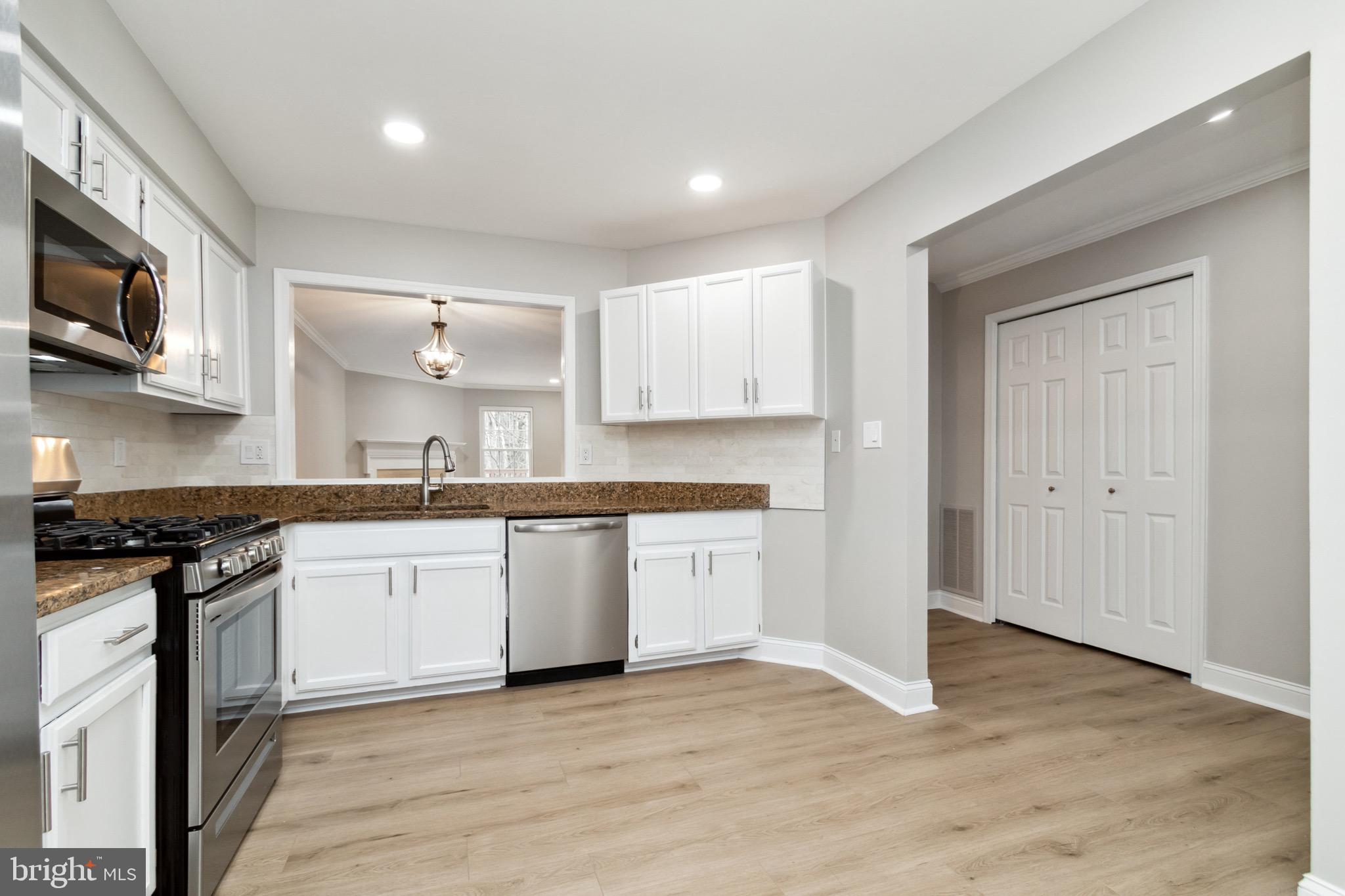 CHURCHILL TOWN SECTOR - Residential