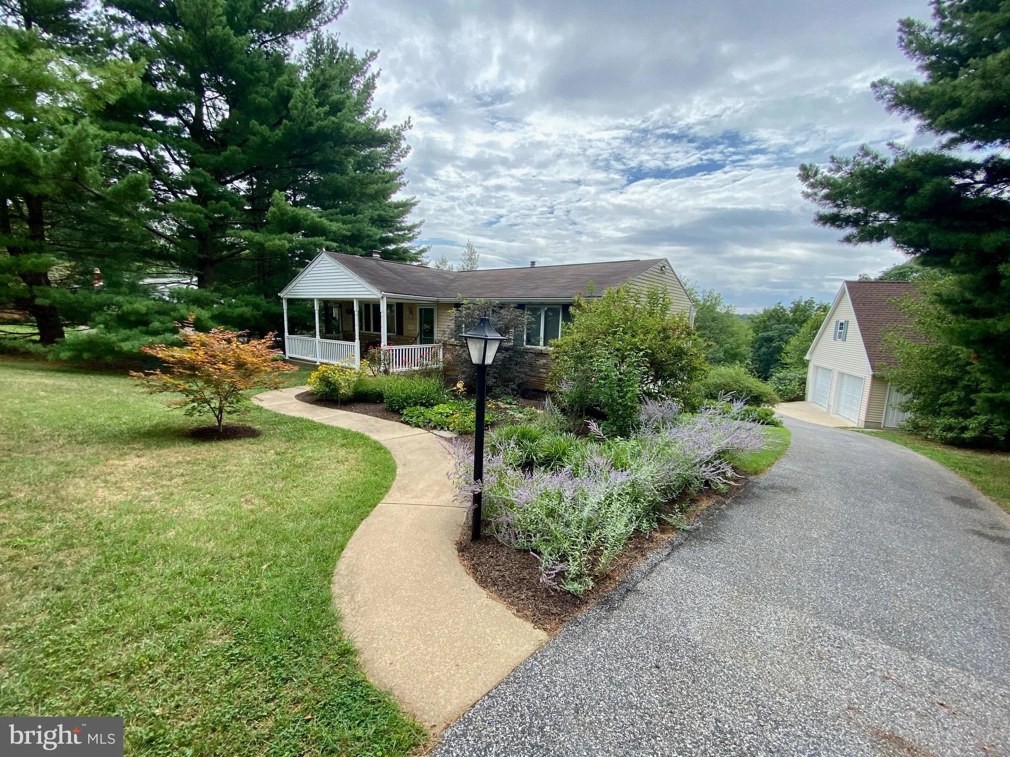 1347 Brighton Circle, Seven Valleys, PA 17360