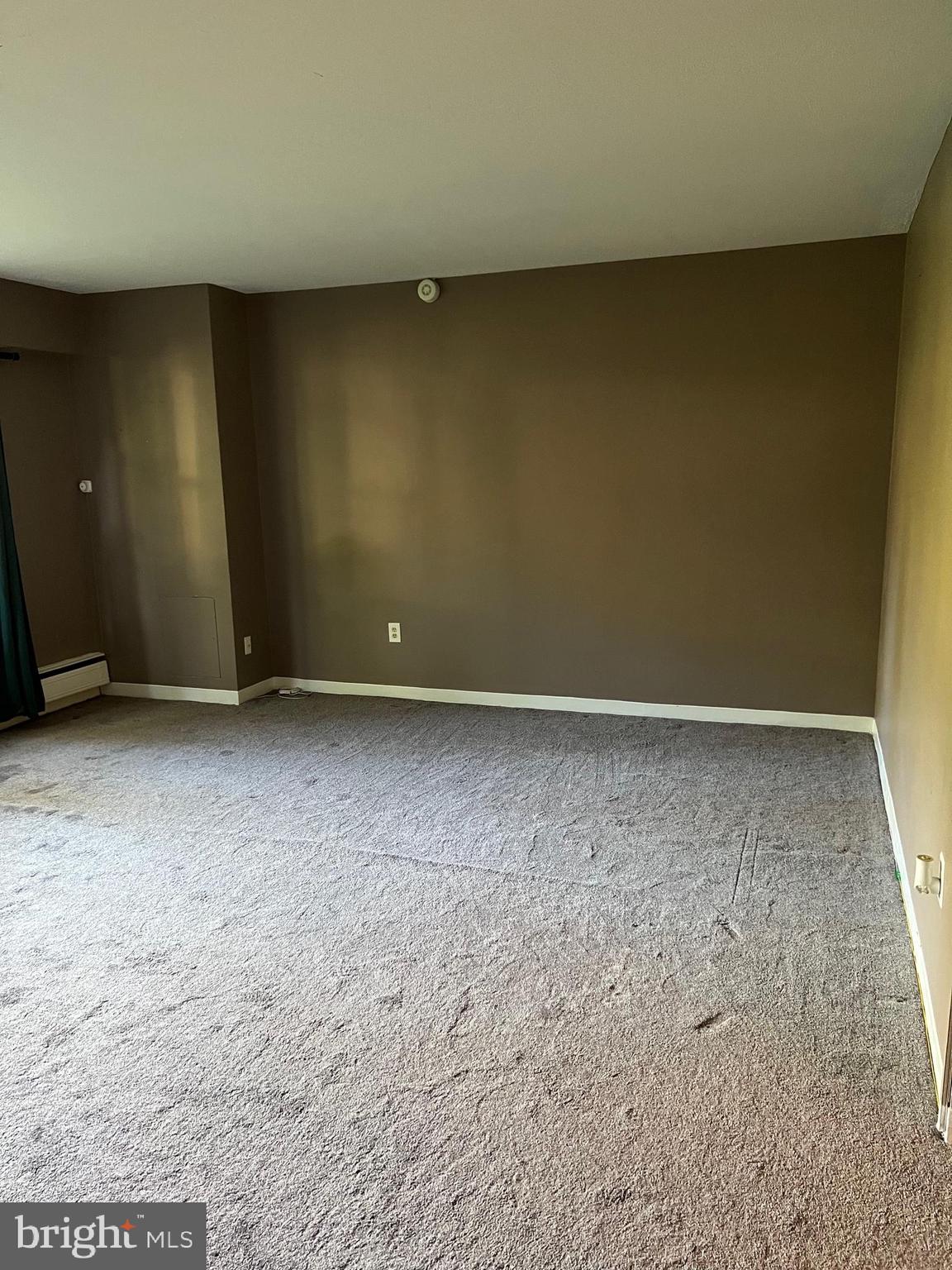 ELKINS PARK HOUSE - Residential