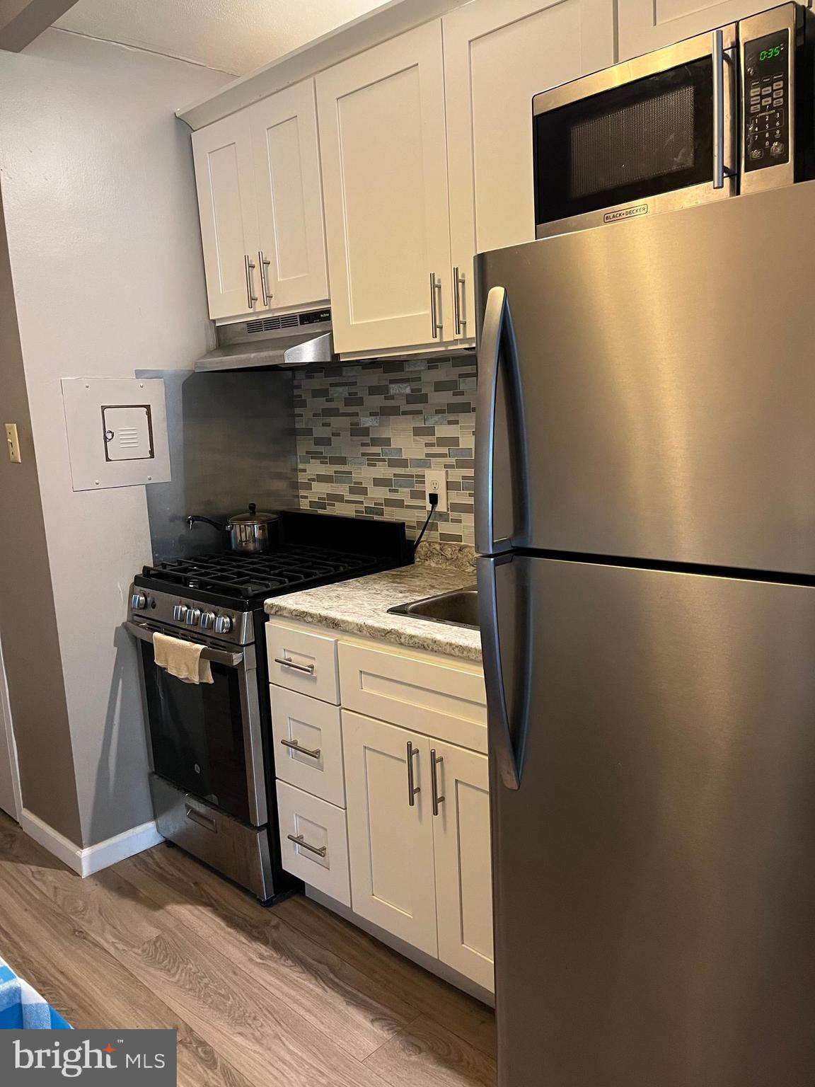 7900 OLD YORK ROAD 208-B