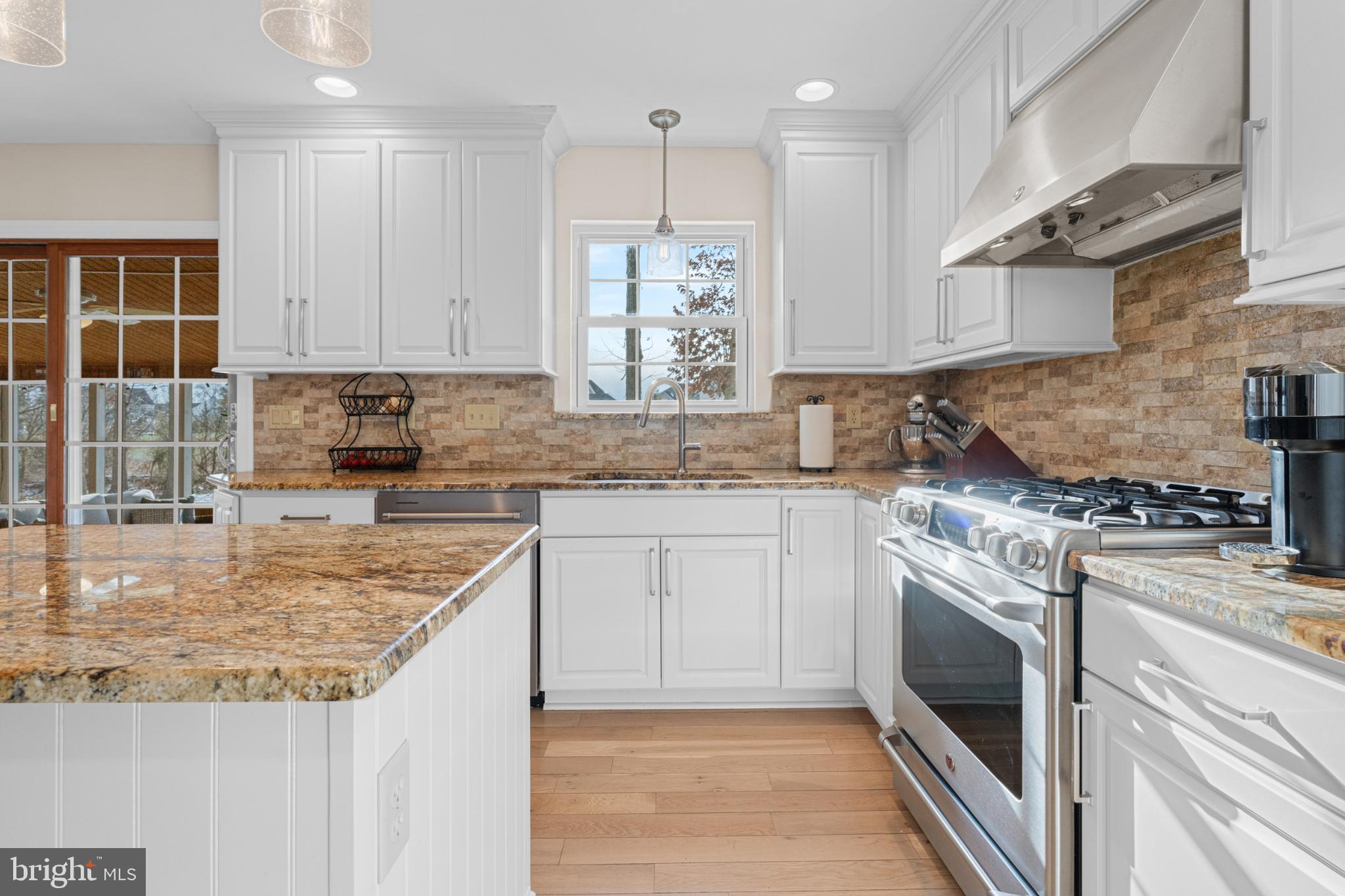 OAK RIDGE - Residential