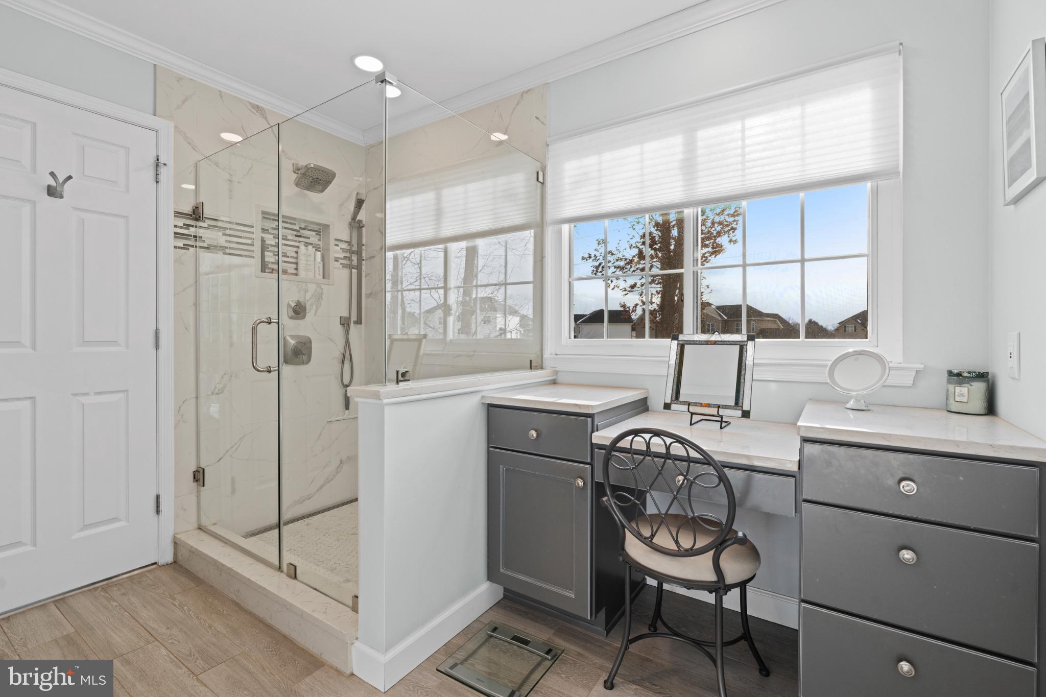 OAK RIDGE - Residential