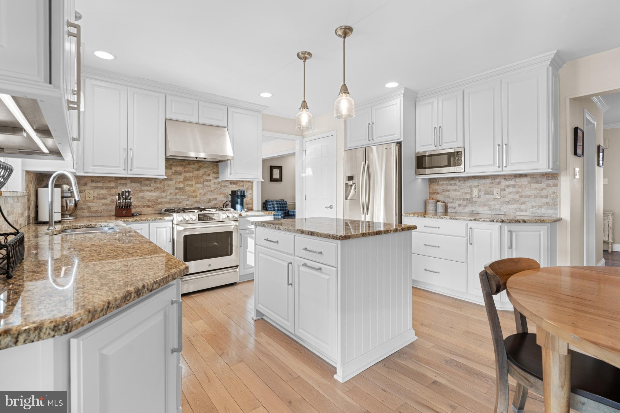 OAK RIDGE - Residential